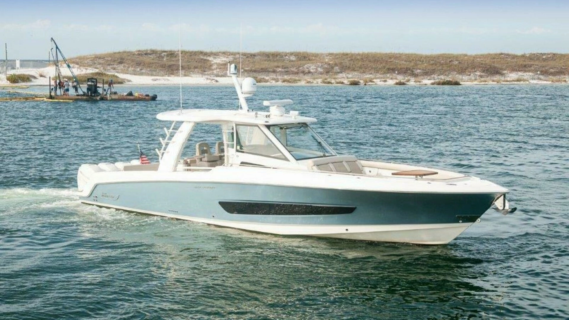 2018 Boston Whaler 420 Outrage - Image 34