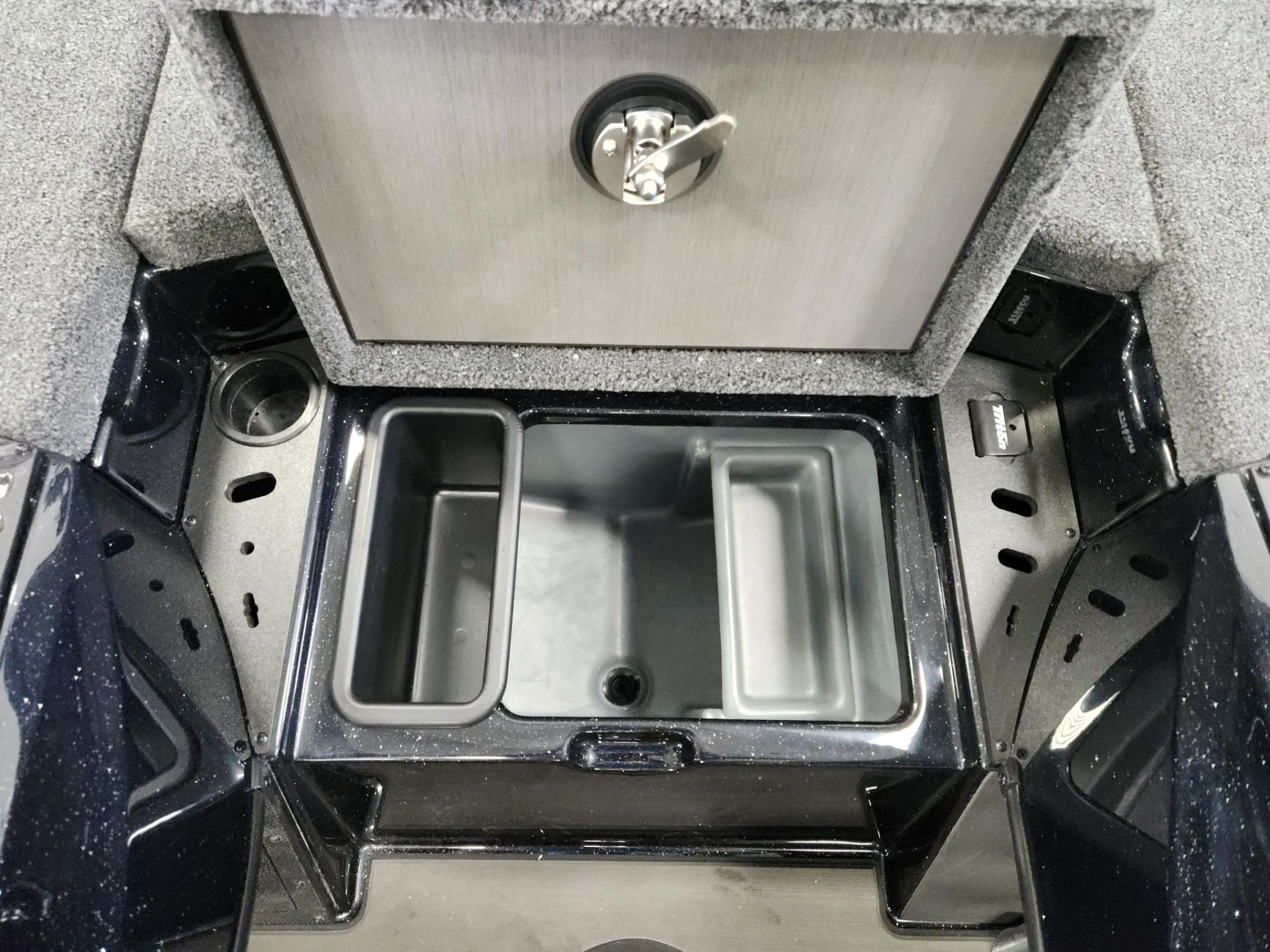 2026 Triton 20XP GARMIN PATRIOT - 16