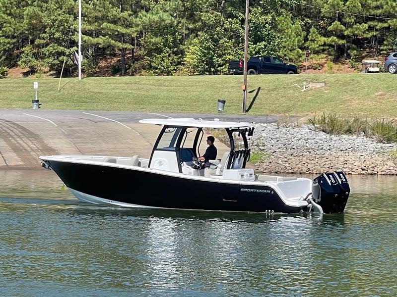 2025 Sportsman Open 282 Center Console - 53