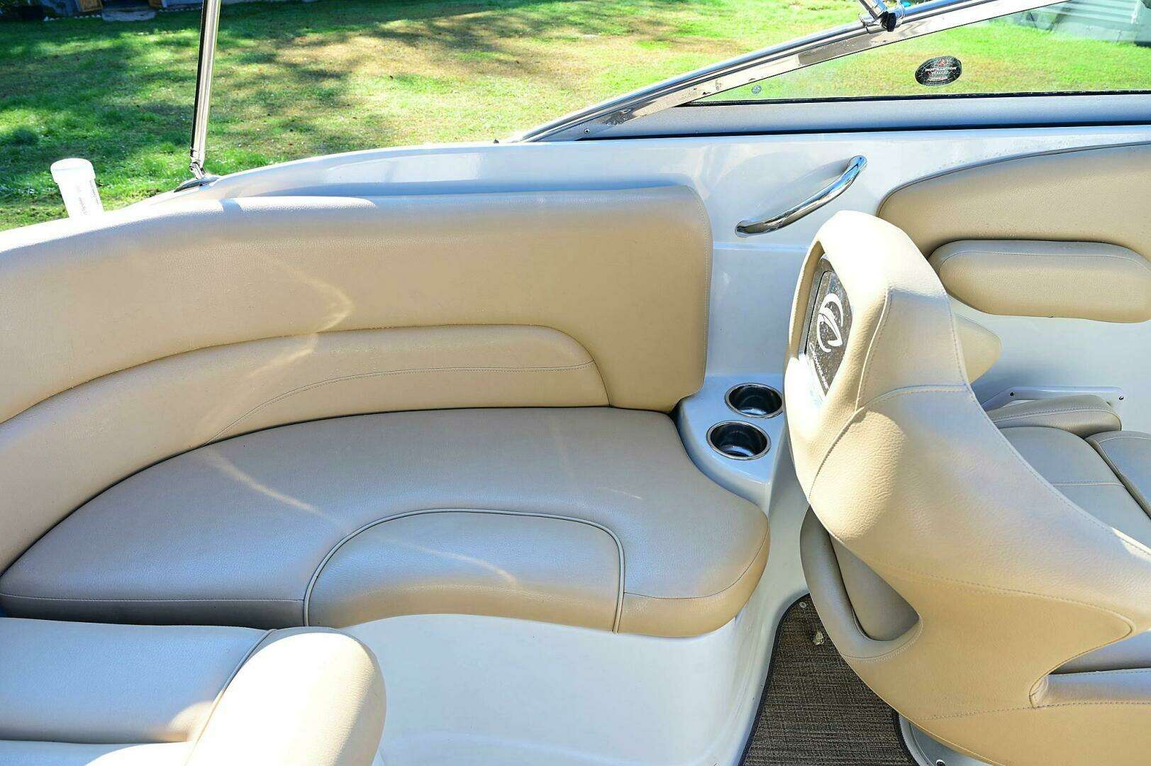 2015 Crownline 236 SC - Image 76
