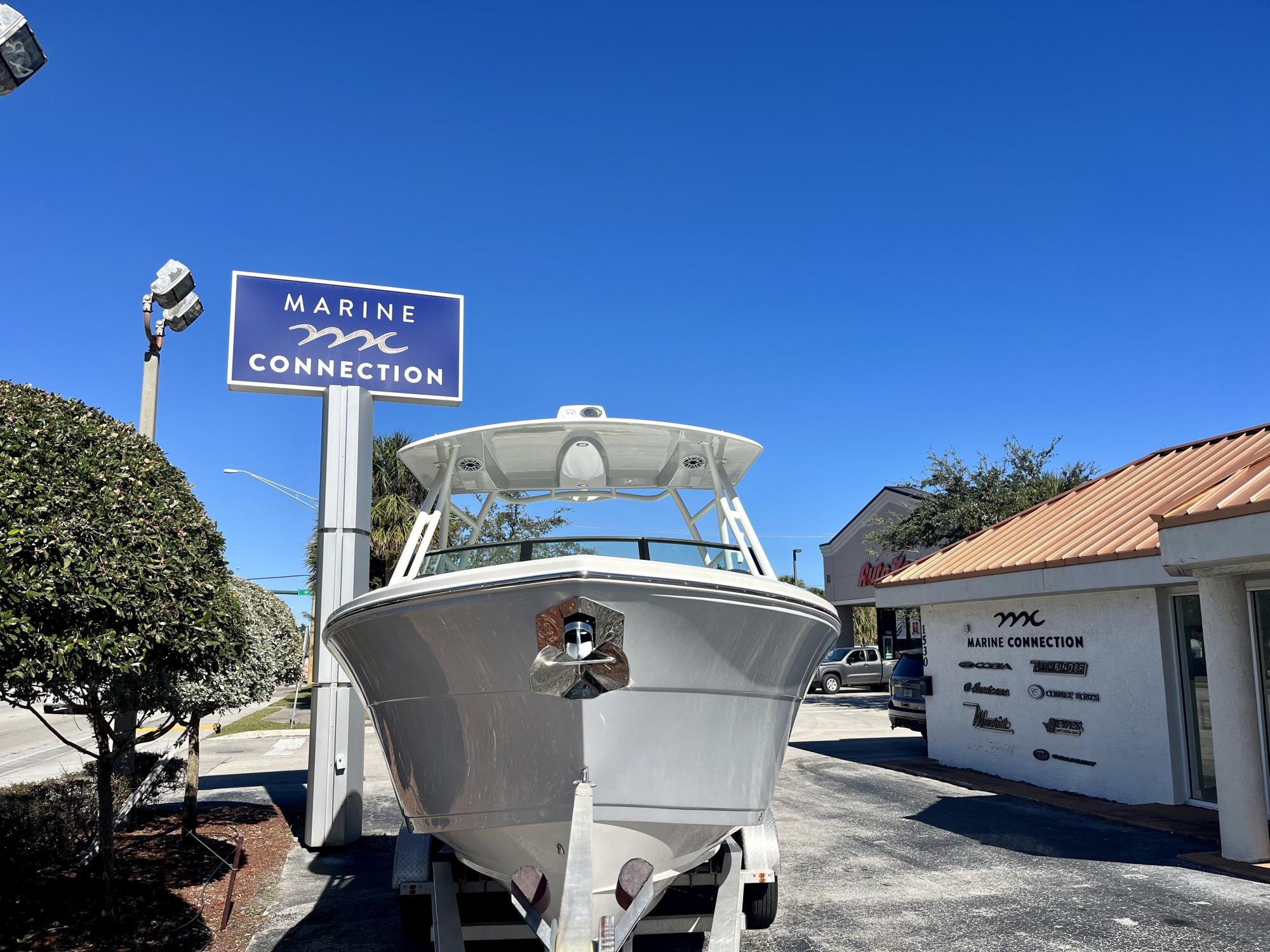 2025 Cobia 240 Dual Console - 3