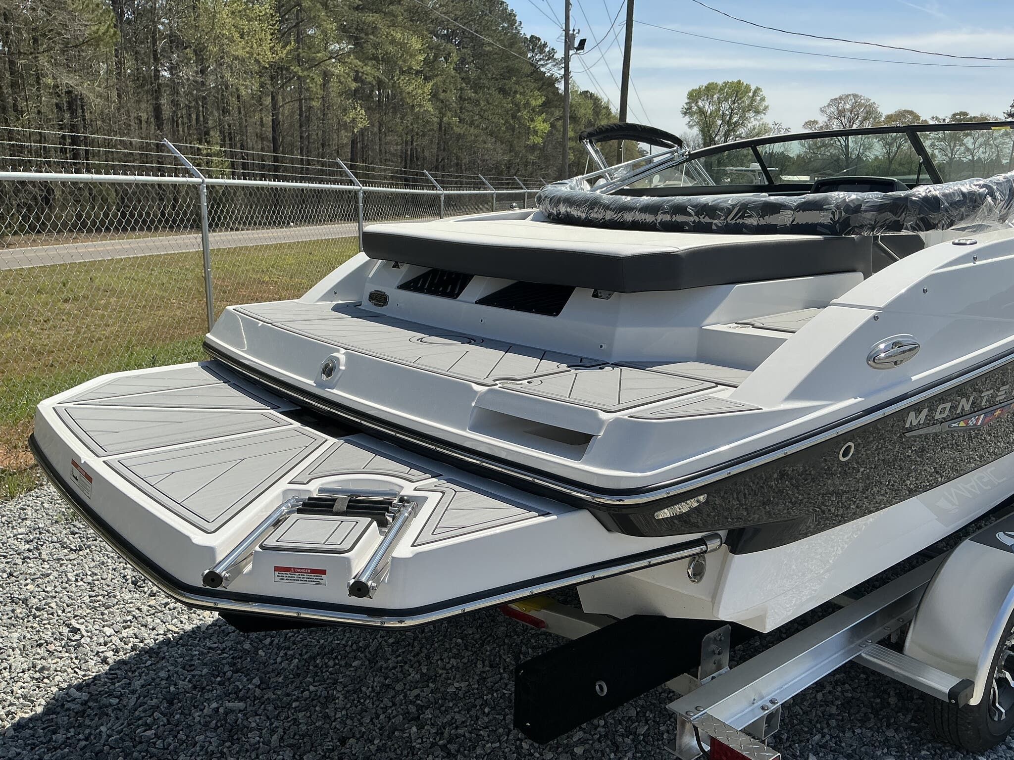 2025 Monterey M-22 - 7