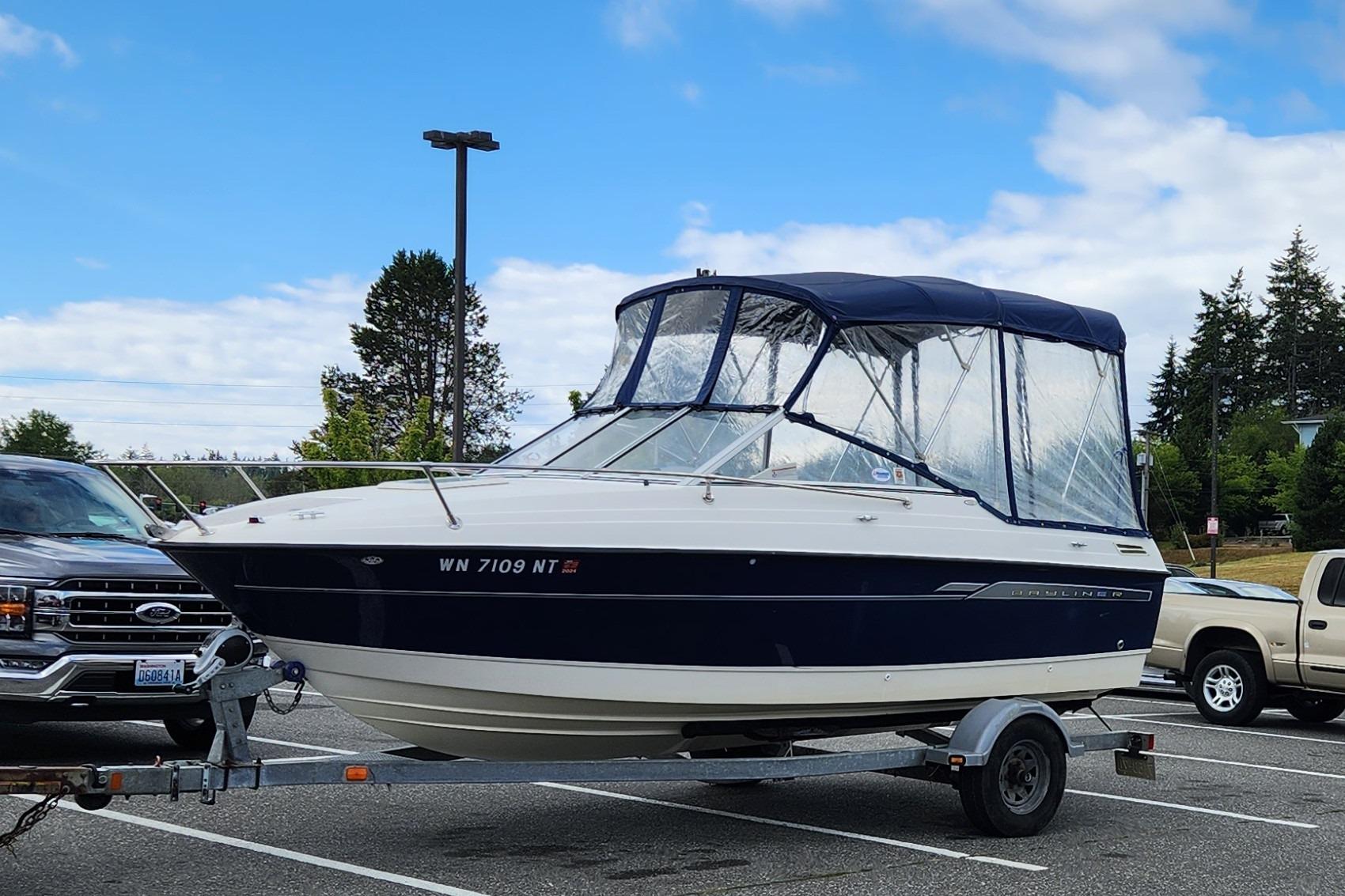 2006 Bayliner 192 Discovery Cuddy