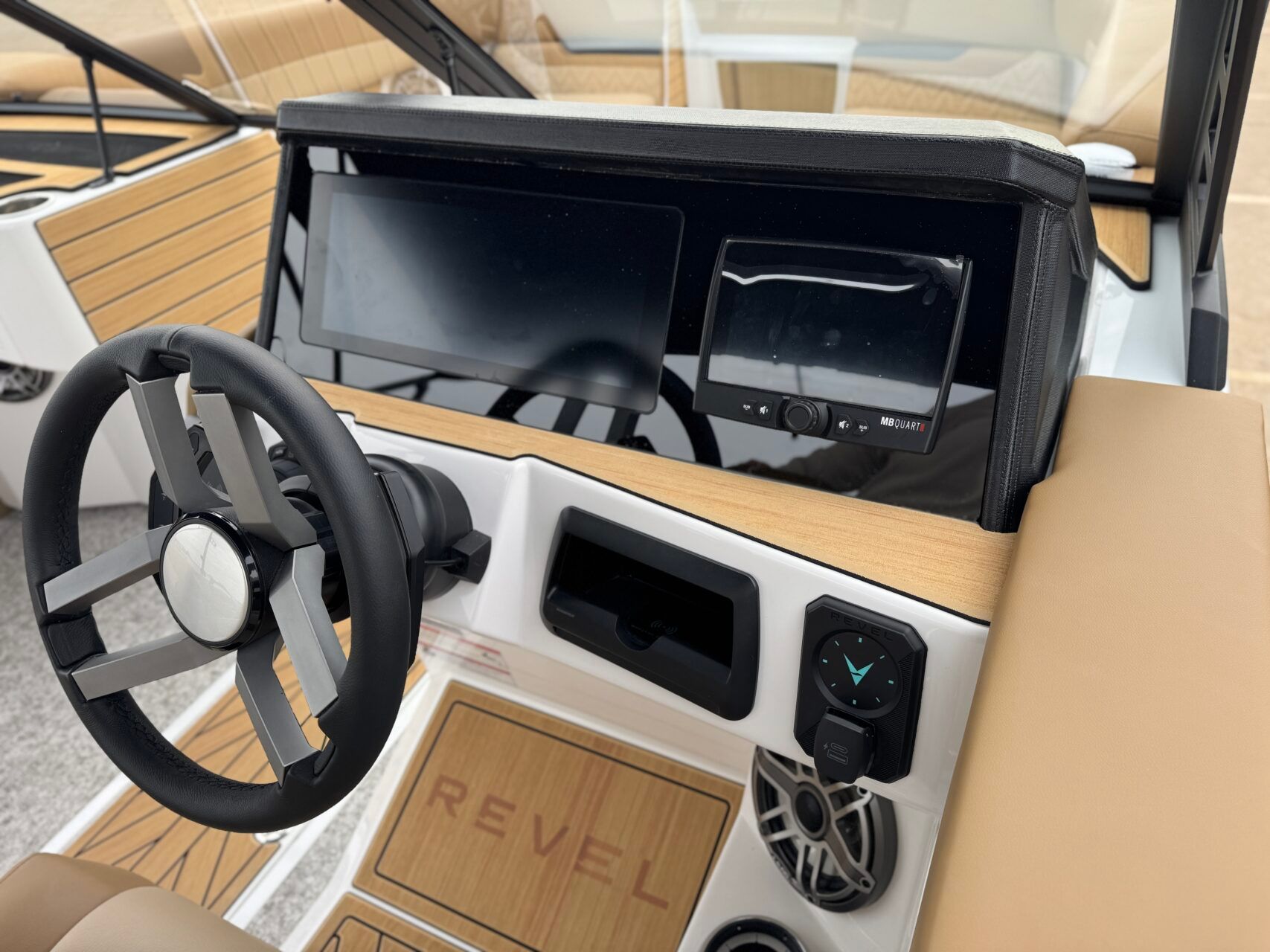 2026 Revel RS25 - 16