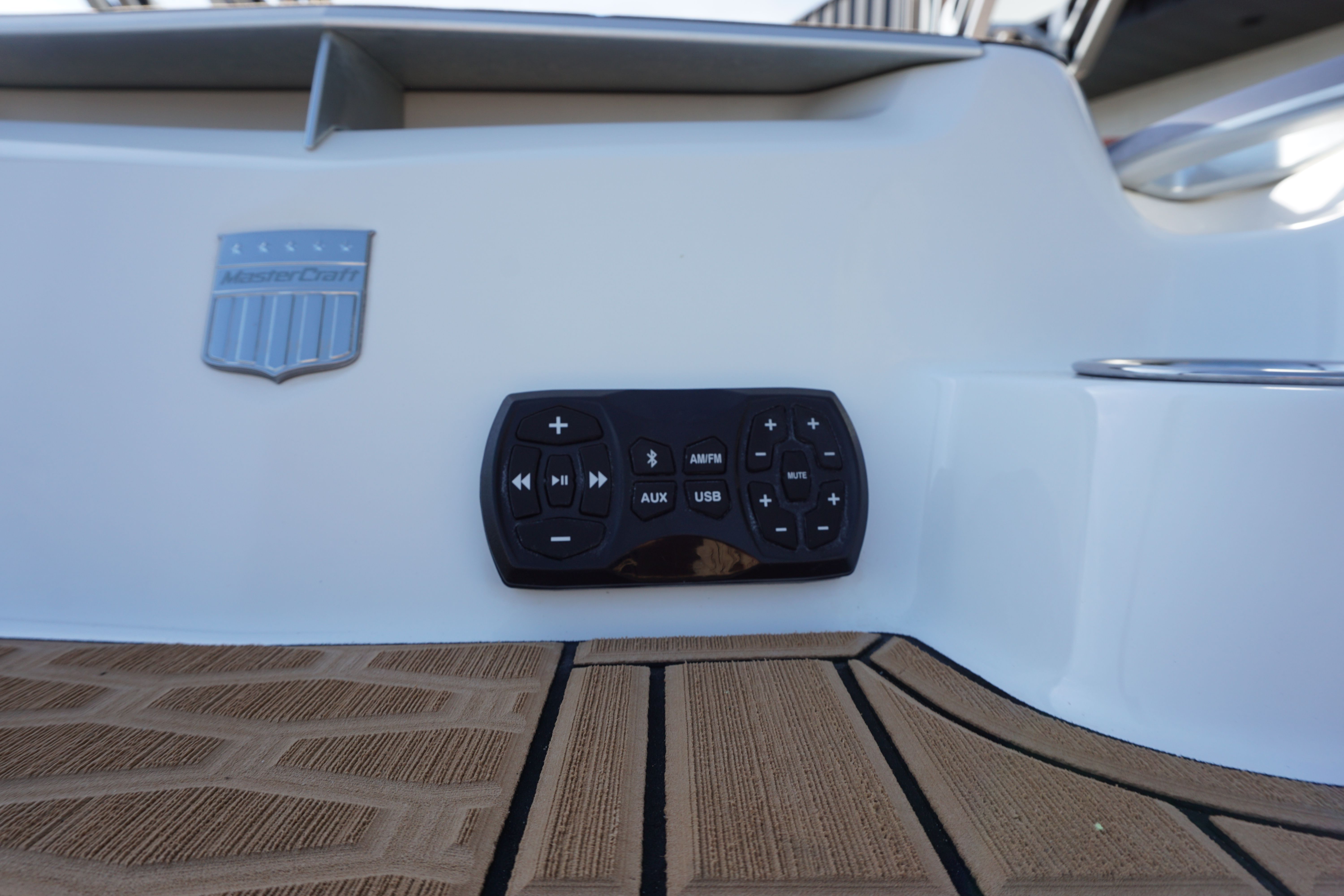 2023 MasterCraft X24 - 9