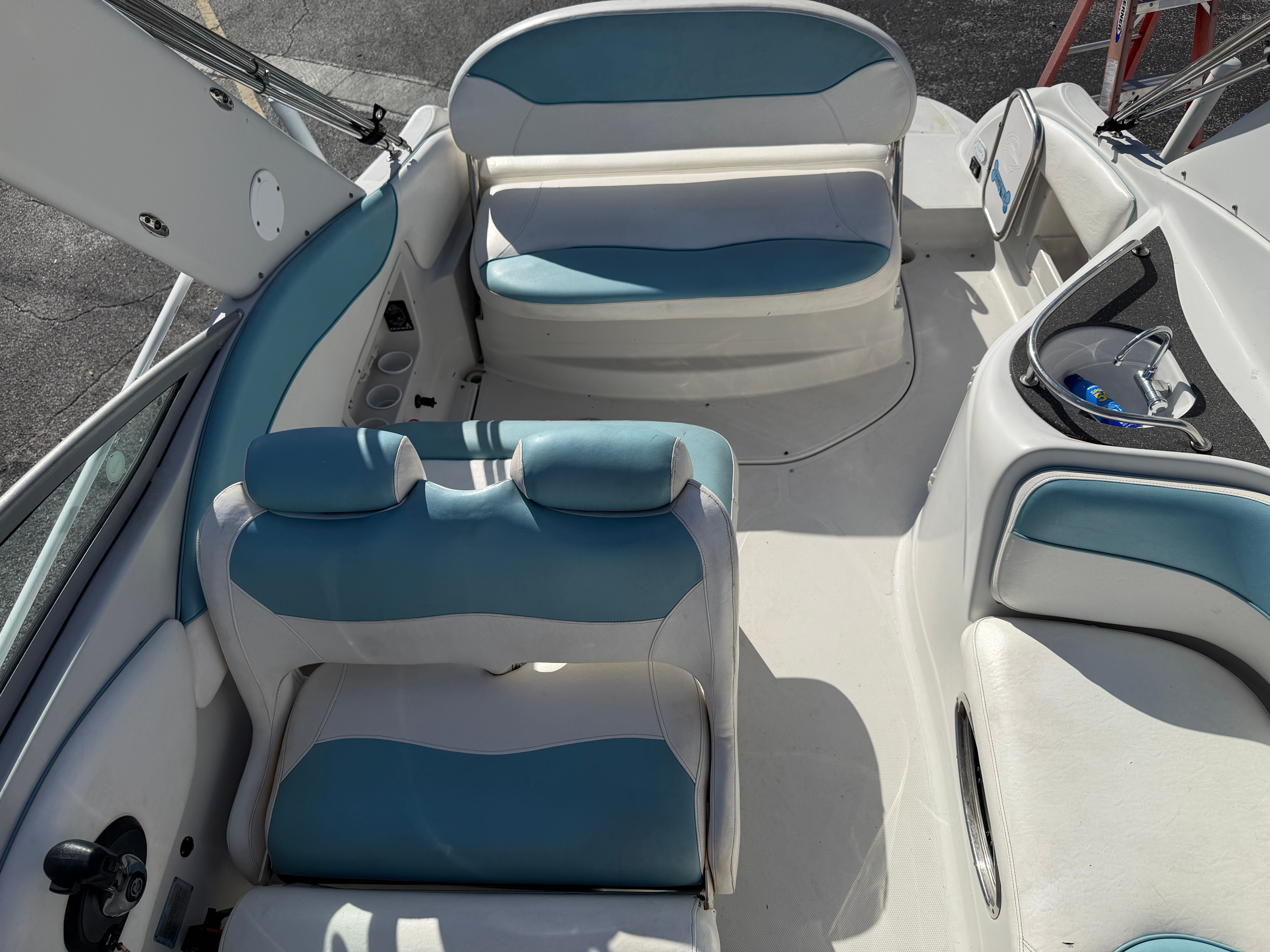 2006 Crownline 270 CR - 8