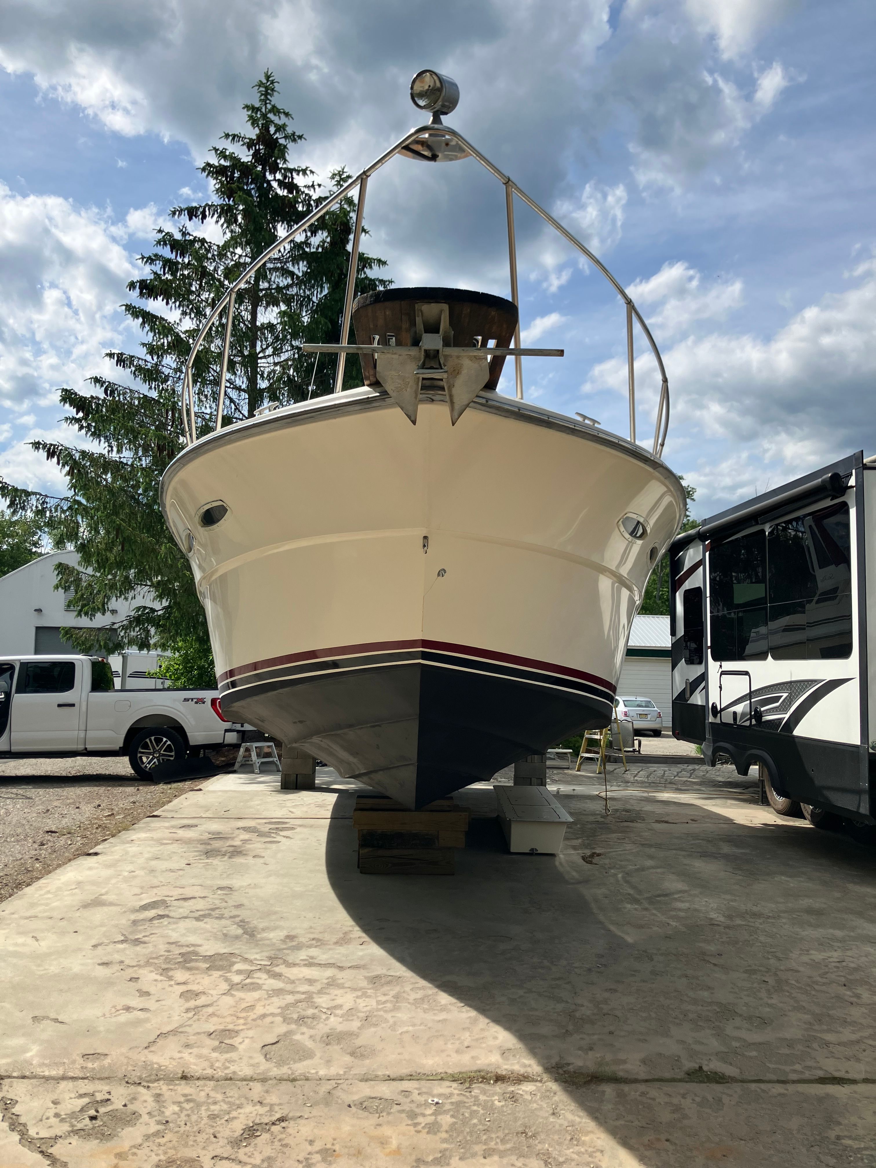 1985 Sea Ray 34 Express Cuiser - 3
