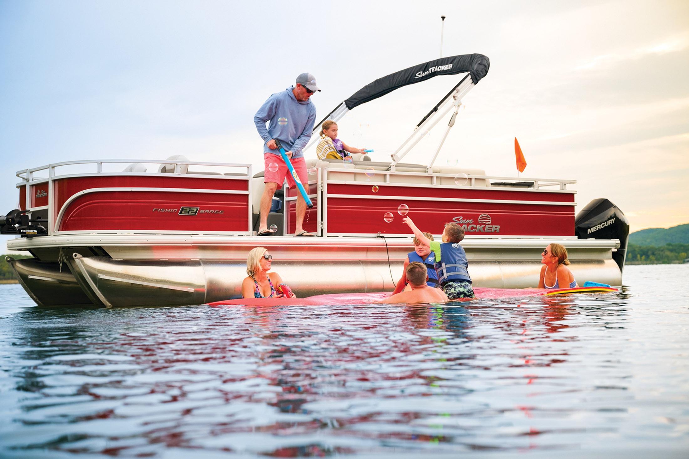 2026 Sun Tracker Fishin' Barge 22 XP3 - 100