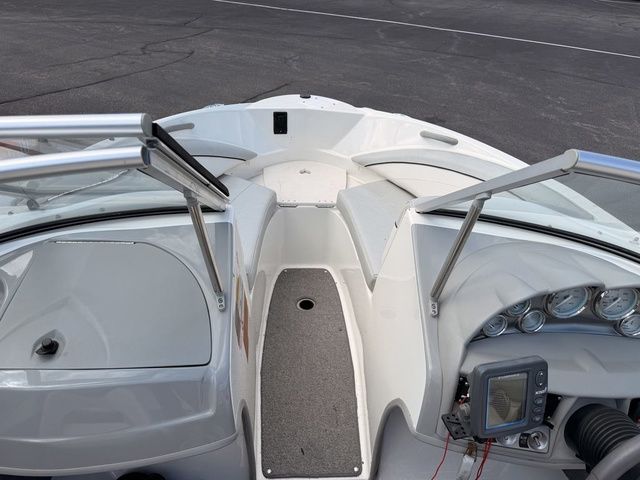 2011 Bayliner 184SF - 13