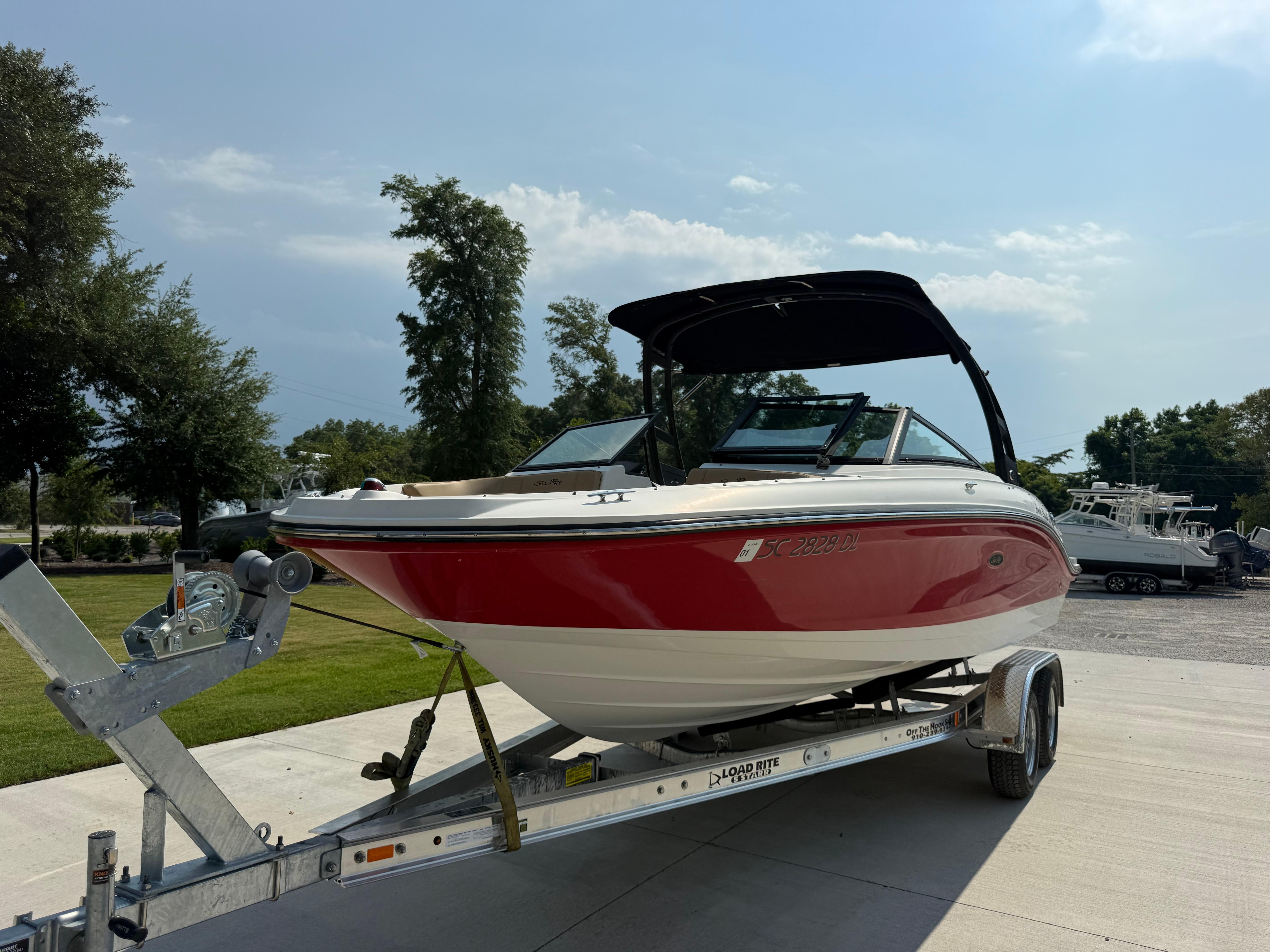2019 Sea Ray 21 SPX