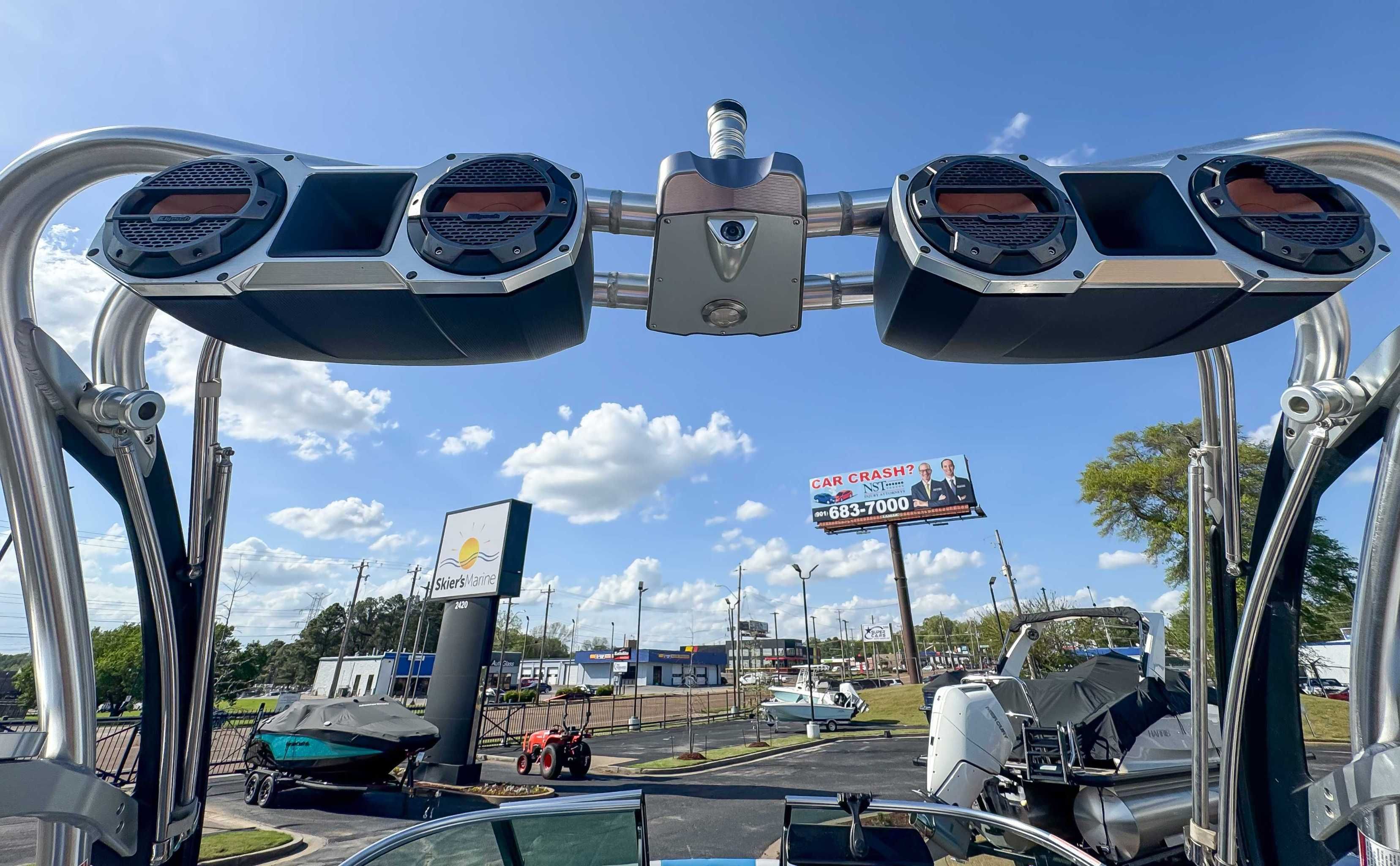 2019 MasterCraft X24 - 20