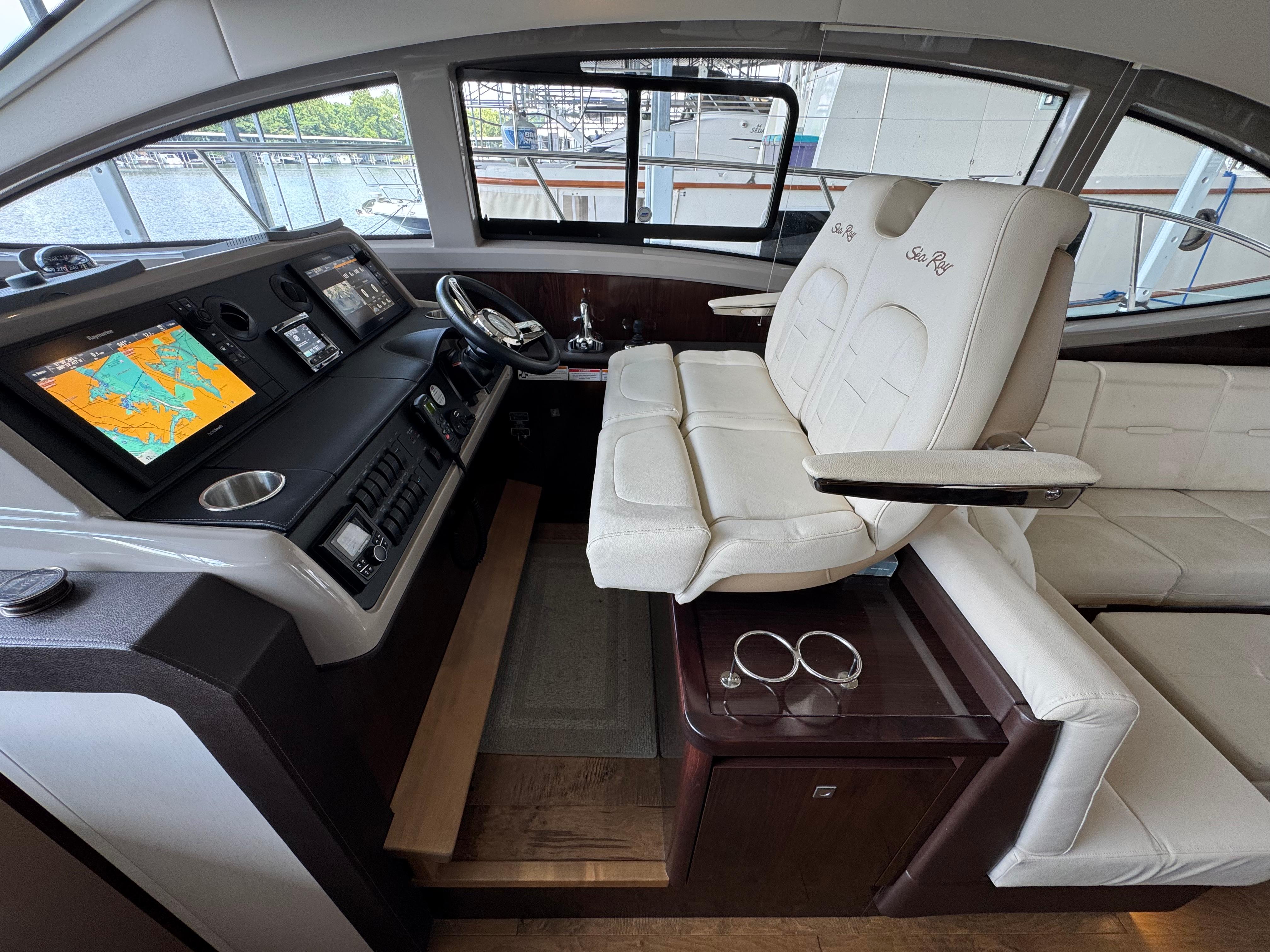 2017 Sea Ray Sundancer 400 - 53
