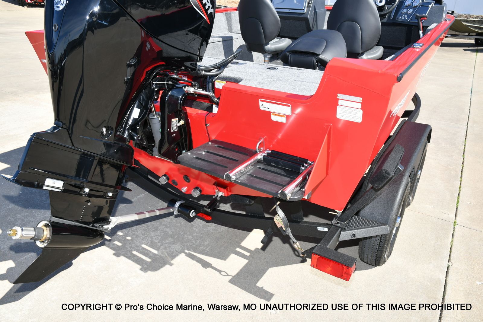 2026 Tracker Pro Guide V-175 WT w/150HP - 21