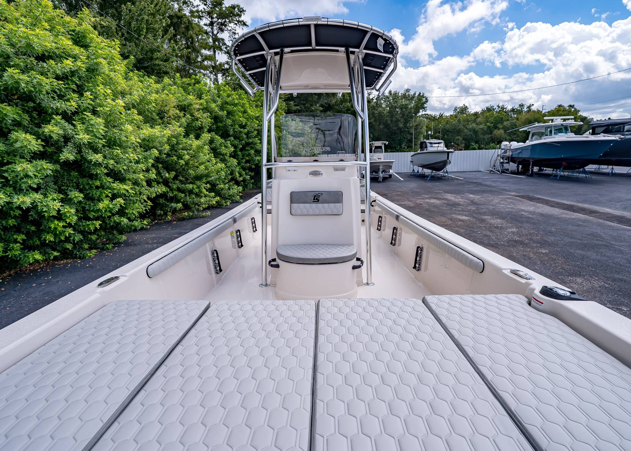 2026 Carolina Skiff 23 LS - 17