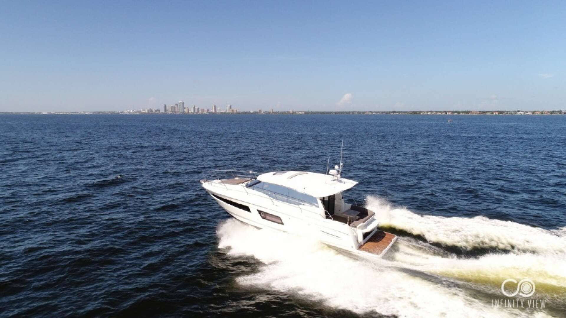 2018 Prestige 460 - Image 59