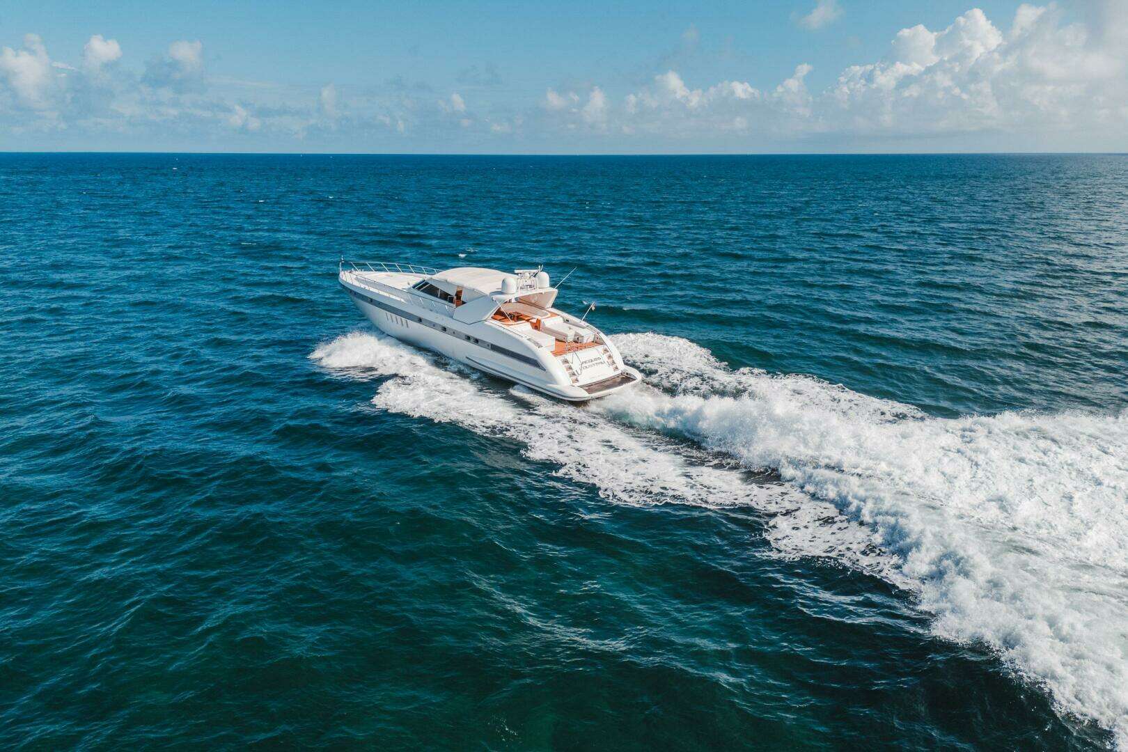 2001 Mangusta 80 - Image 4
