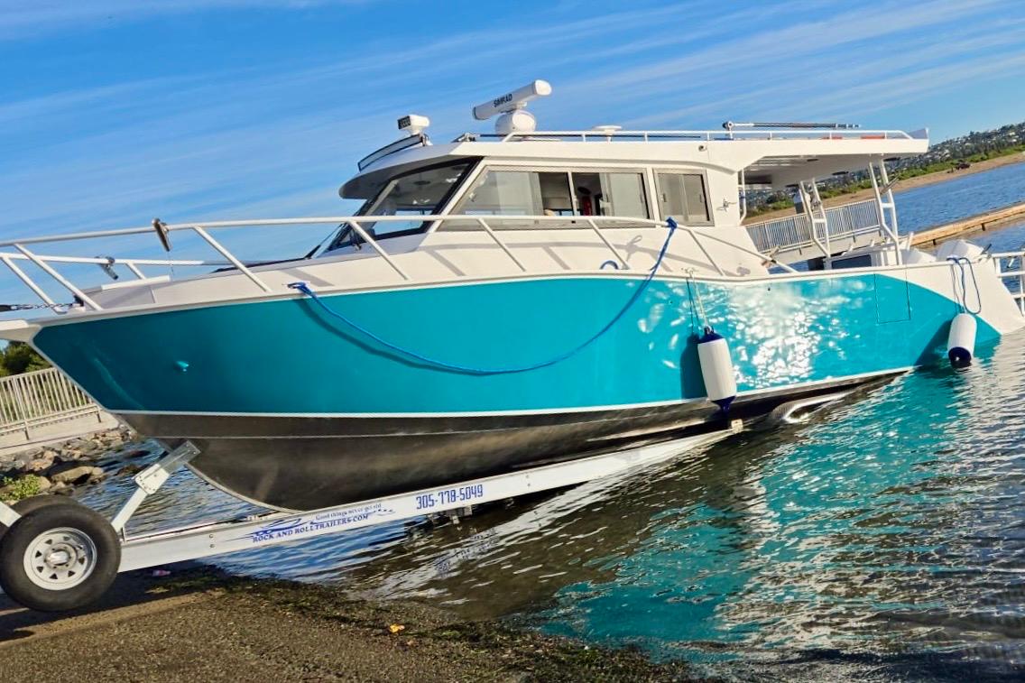 2025 Custom 34