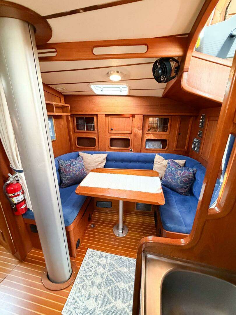 1986 Nauticat 40 Cutter Ketch Pilothouse - Image 71