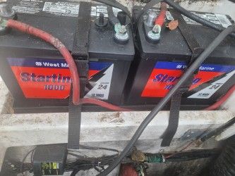 Boat batteries in a 1996 Wellcraft 2400S.