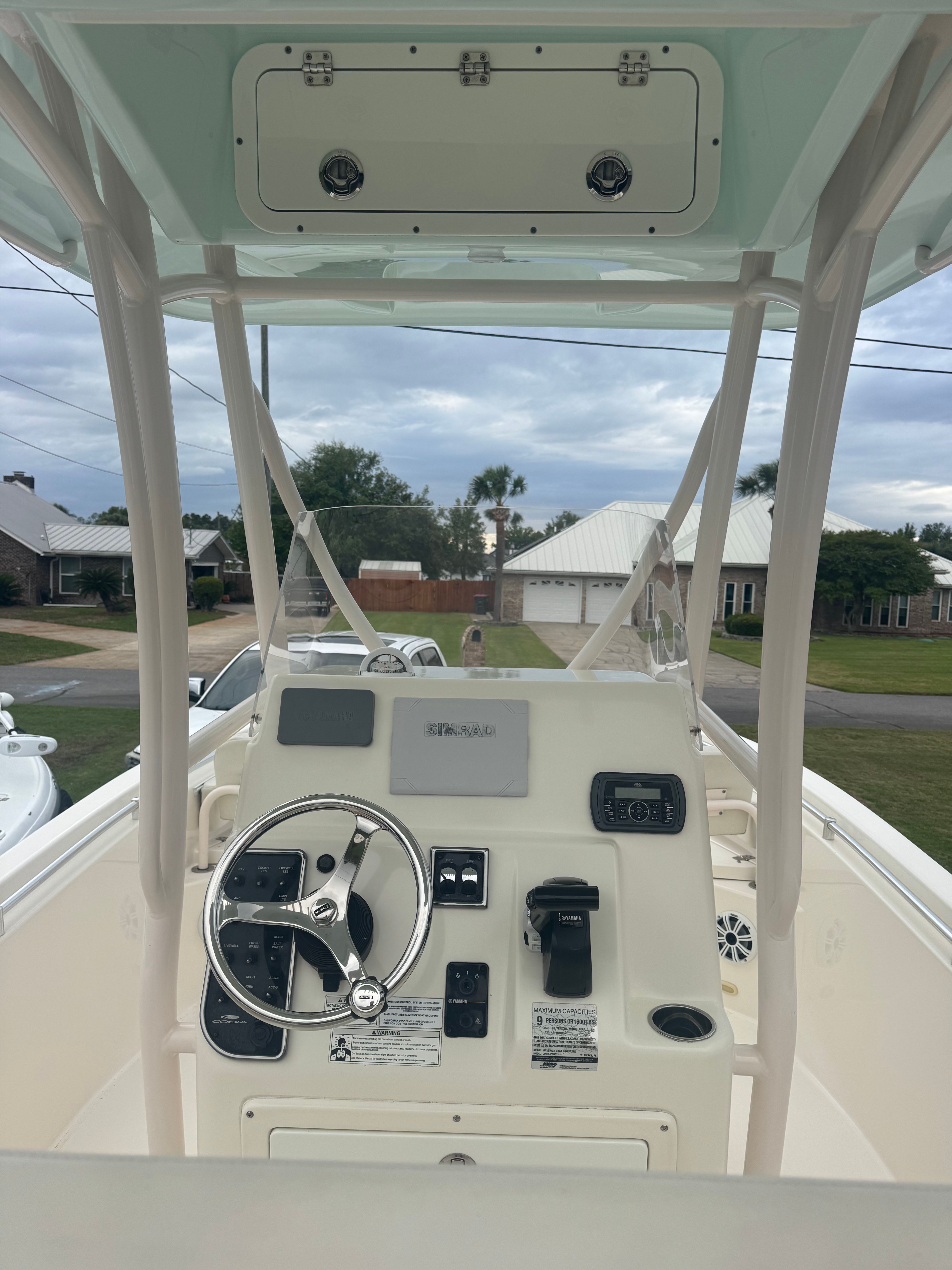 2018 Cobia 220 Center Console - 4