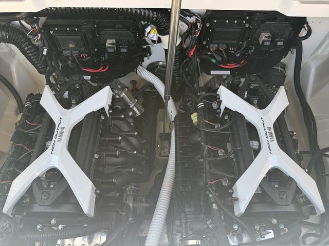2026 Yamaha Boats 252SD - 30