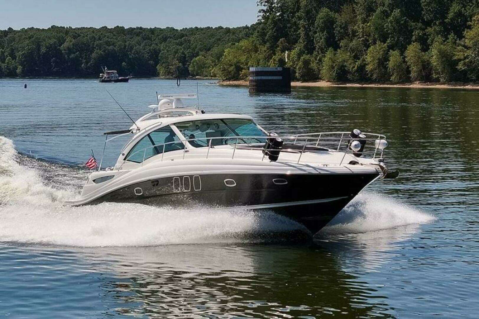 2007 Sea Ray 48 Sundancer - Image 4