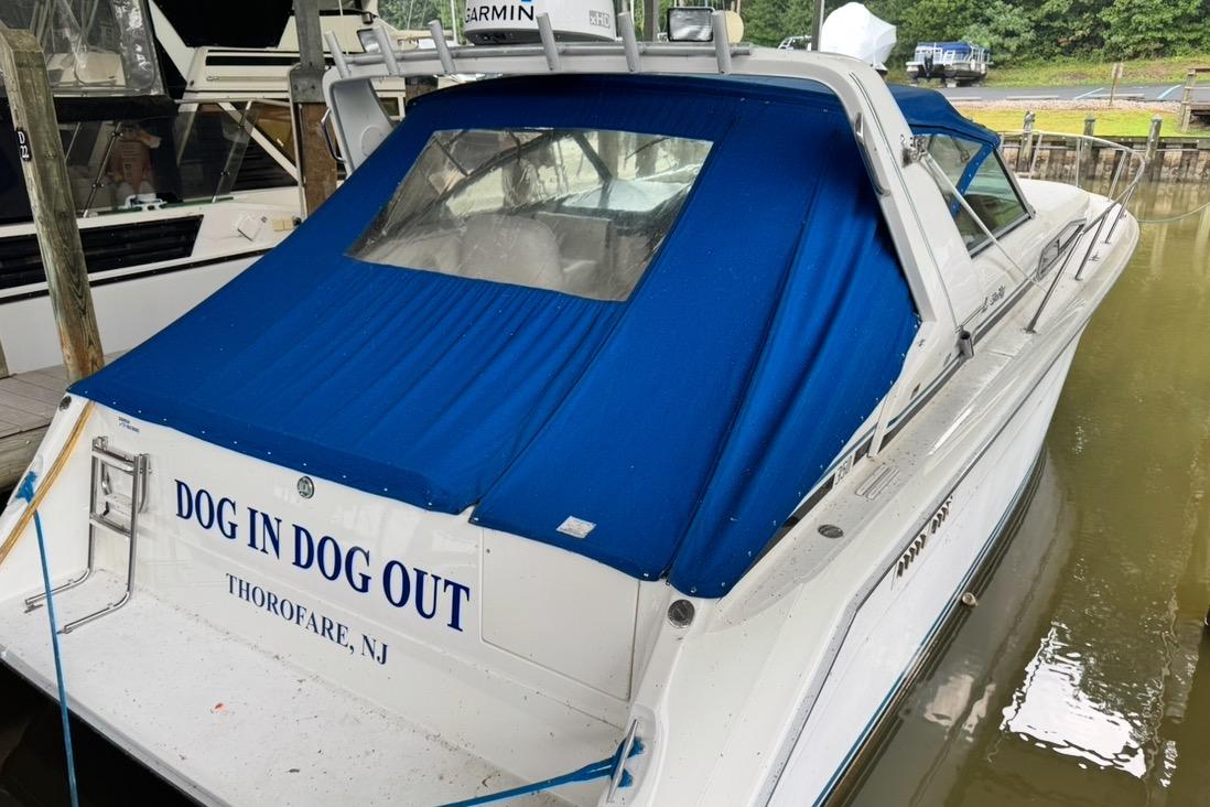 1990 Sea Ray 350 Express Cruiser