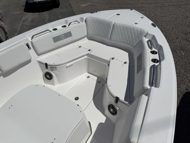 2026 Sea Fox Commander 268 - 3