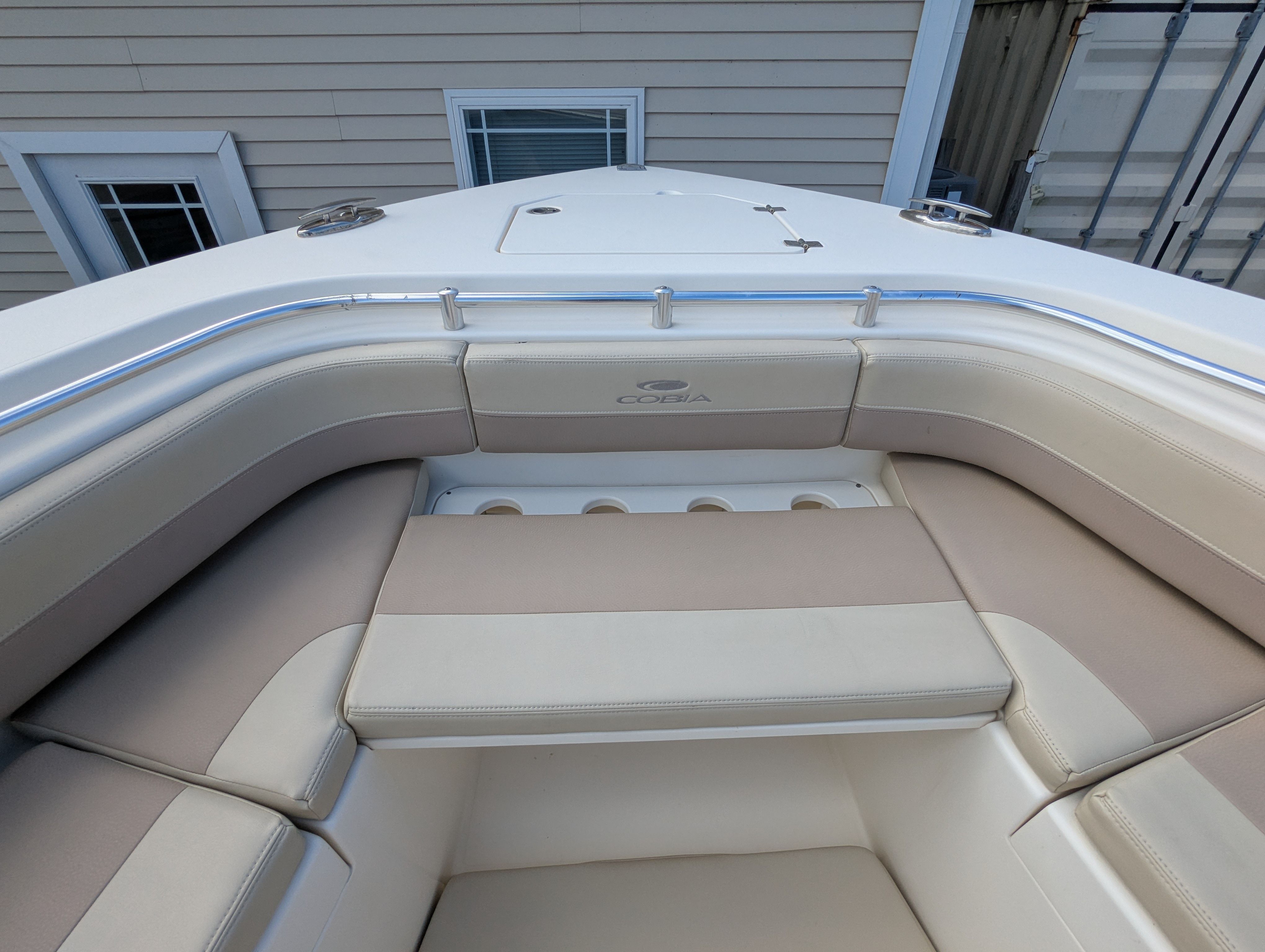2018 COBIA 344 CC - Image 13