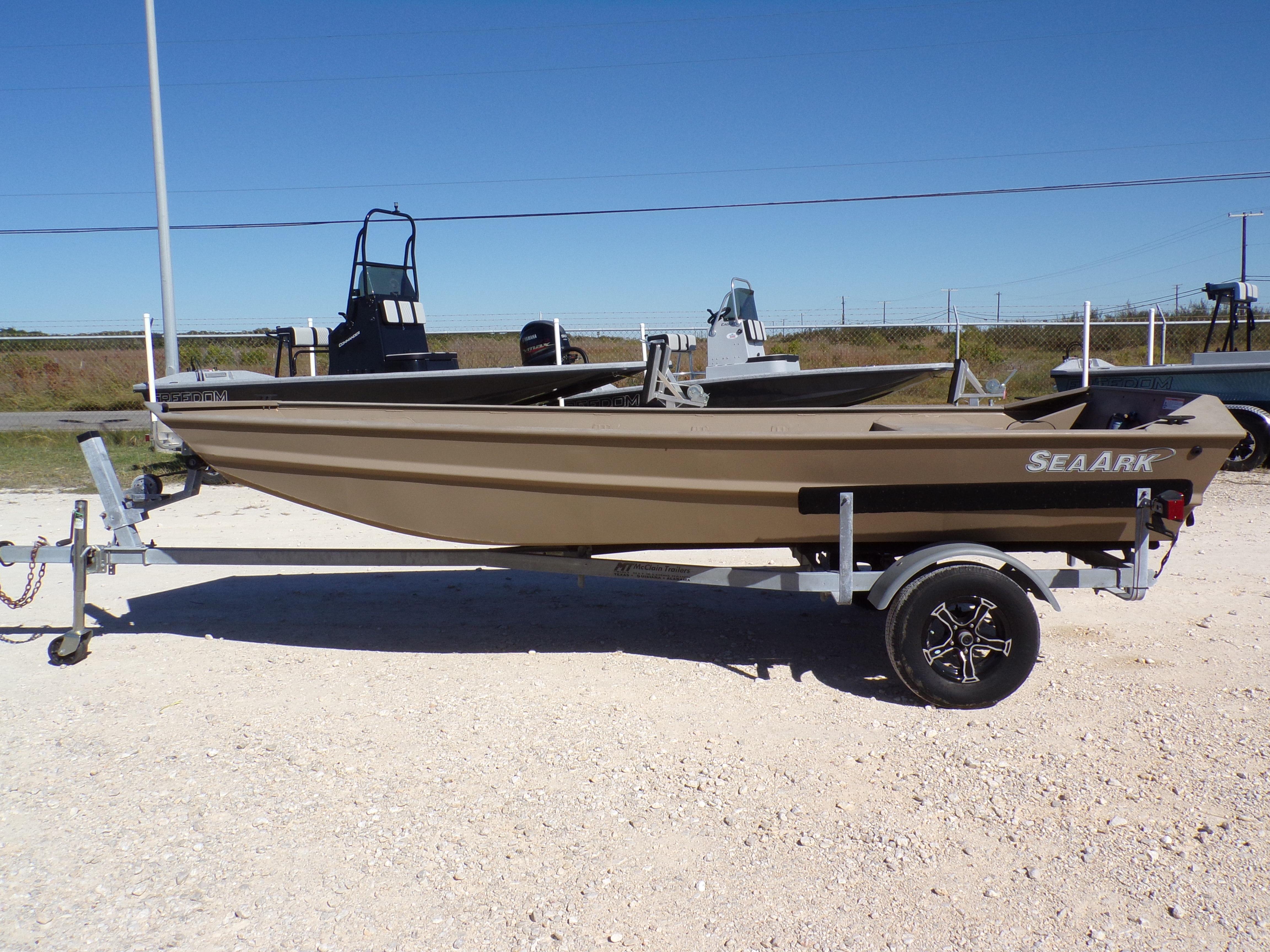 2023 SeaArk 1652 MVT