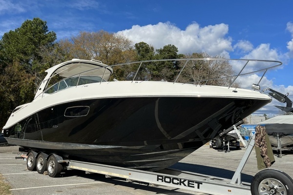 2010 Sea Ray 370 Sundancer