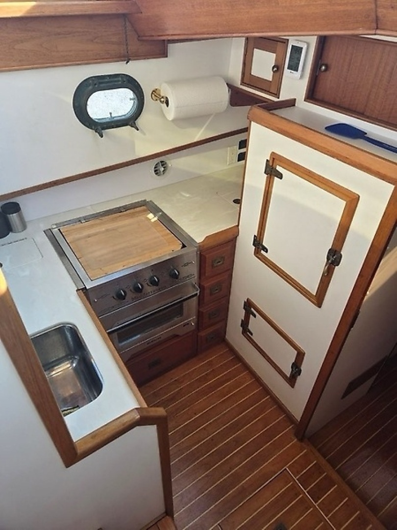 1993 Shannon Custom Downeast 36 - Image 38