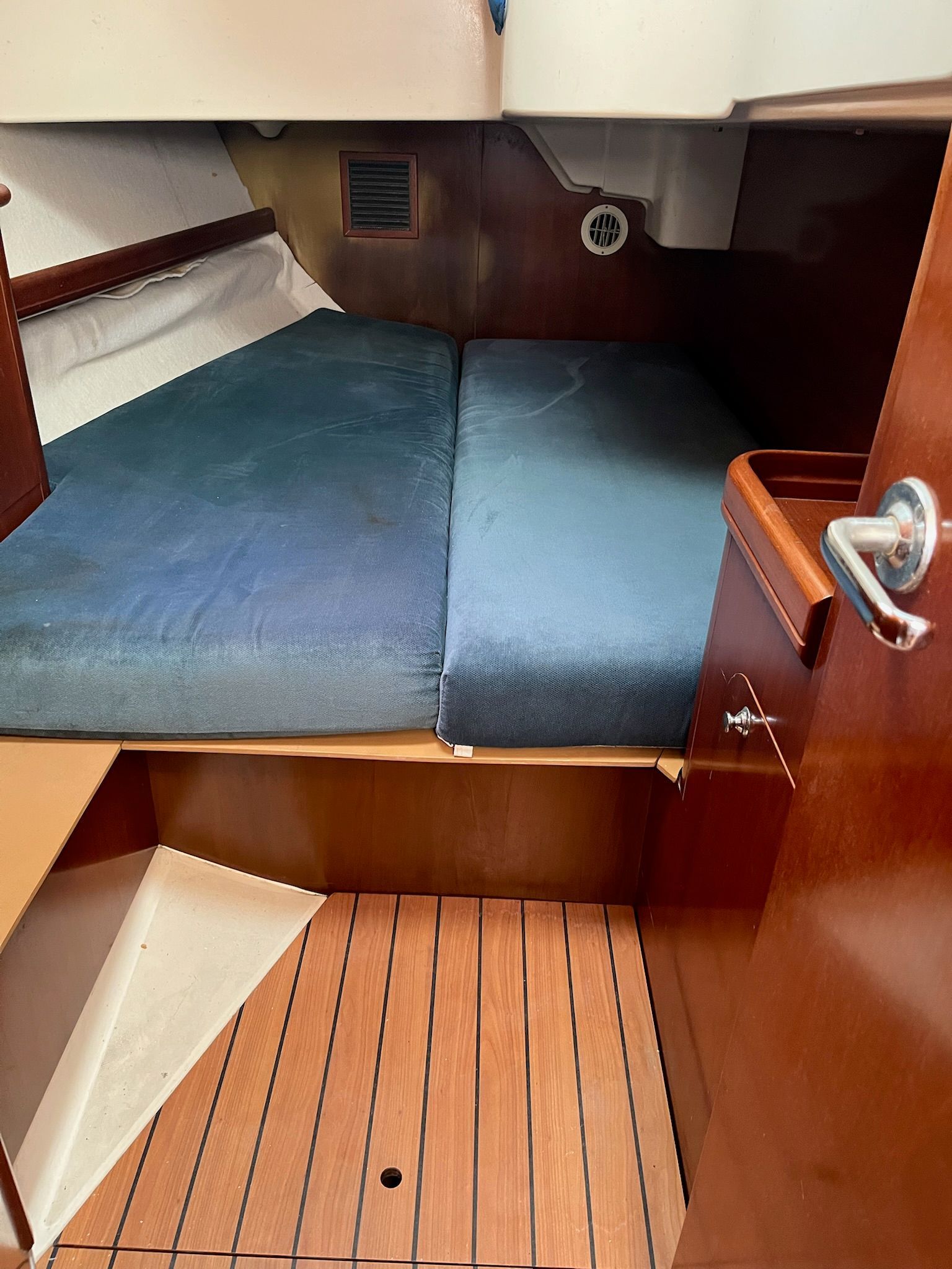 1997 Beneteau Oceanis 461 - 11