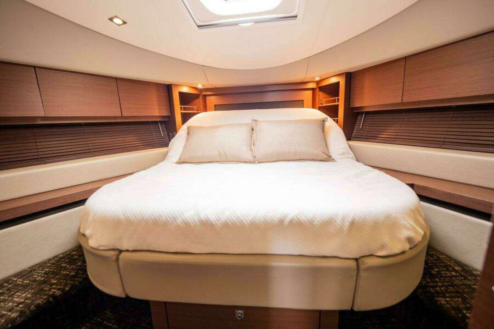 2015 Sea Ray 510 Sundancer - Image 38