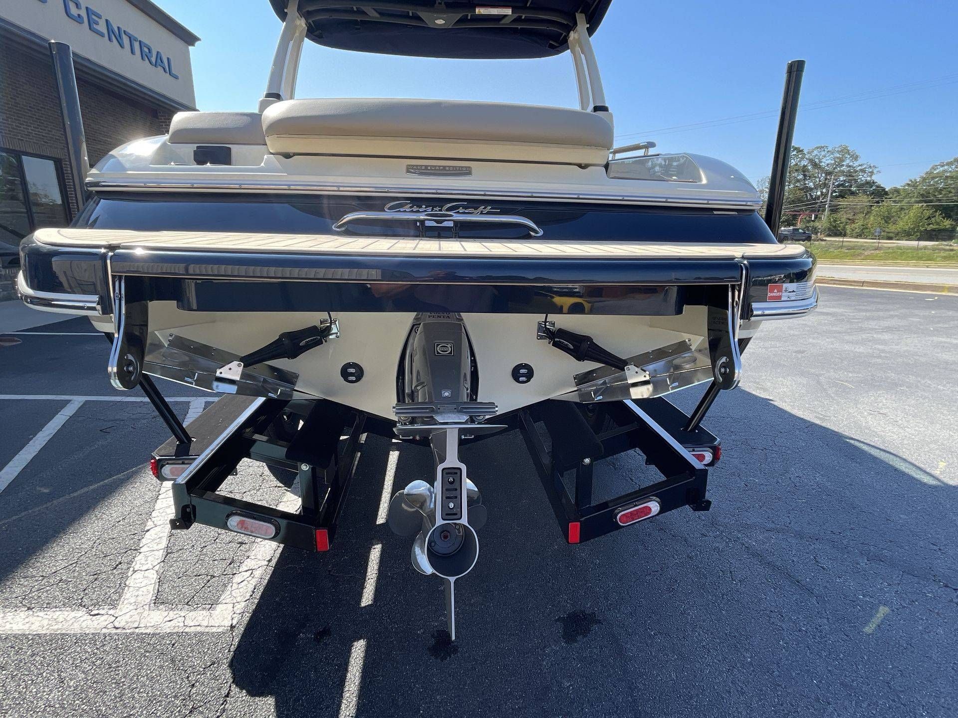 2026 Chris-Craft 25 SPORTSTER WAKE SURF - 13