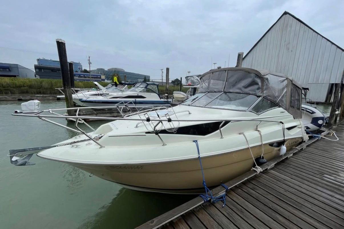 2014 Larson Cabrio 285