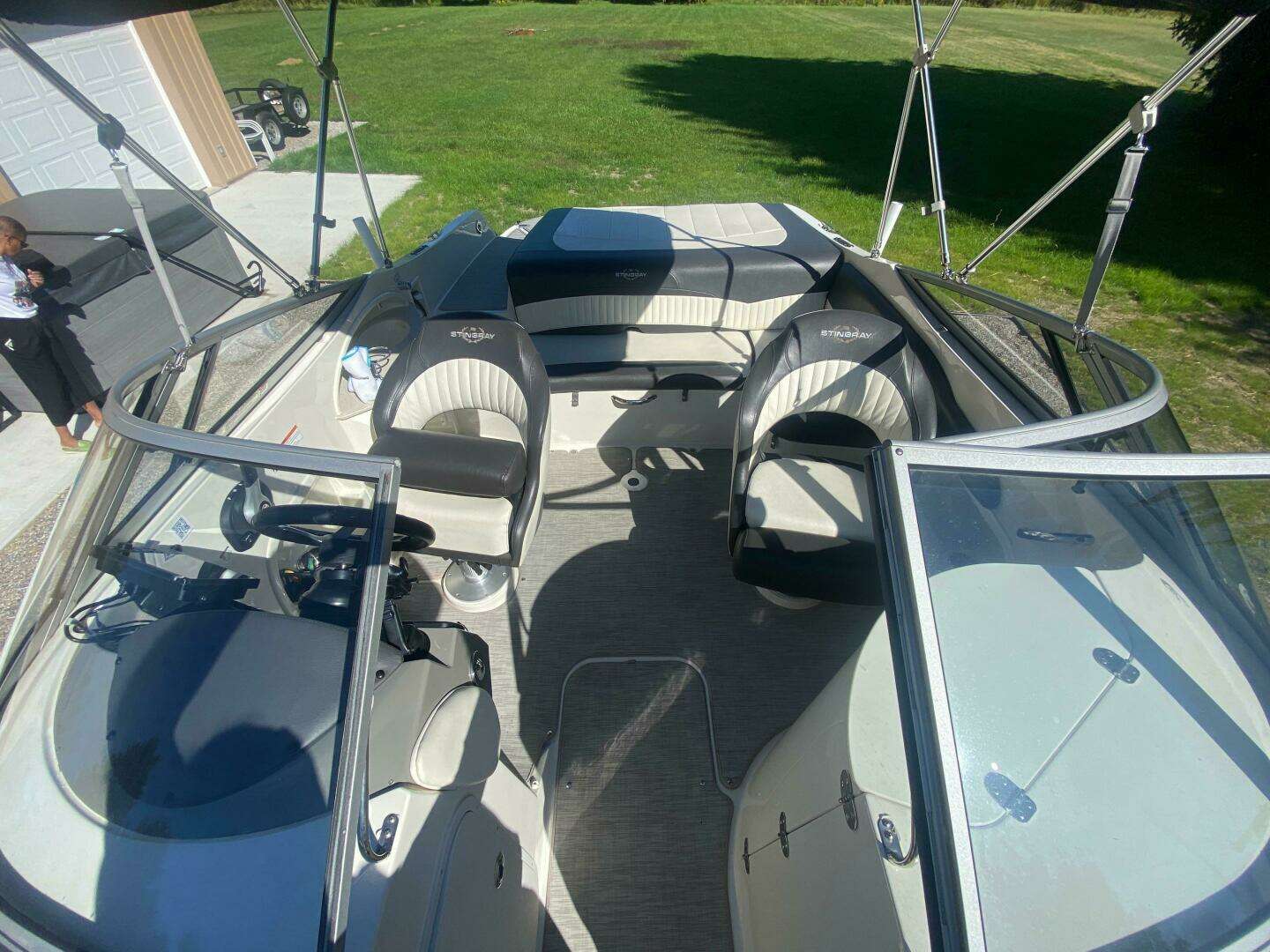 2017 Stingray 21 Stingray - Image 3