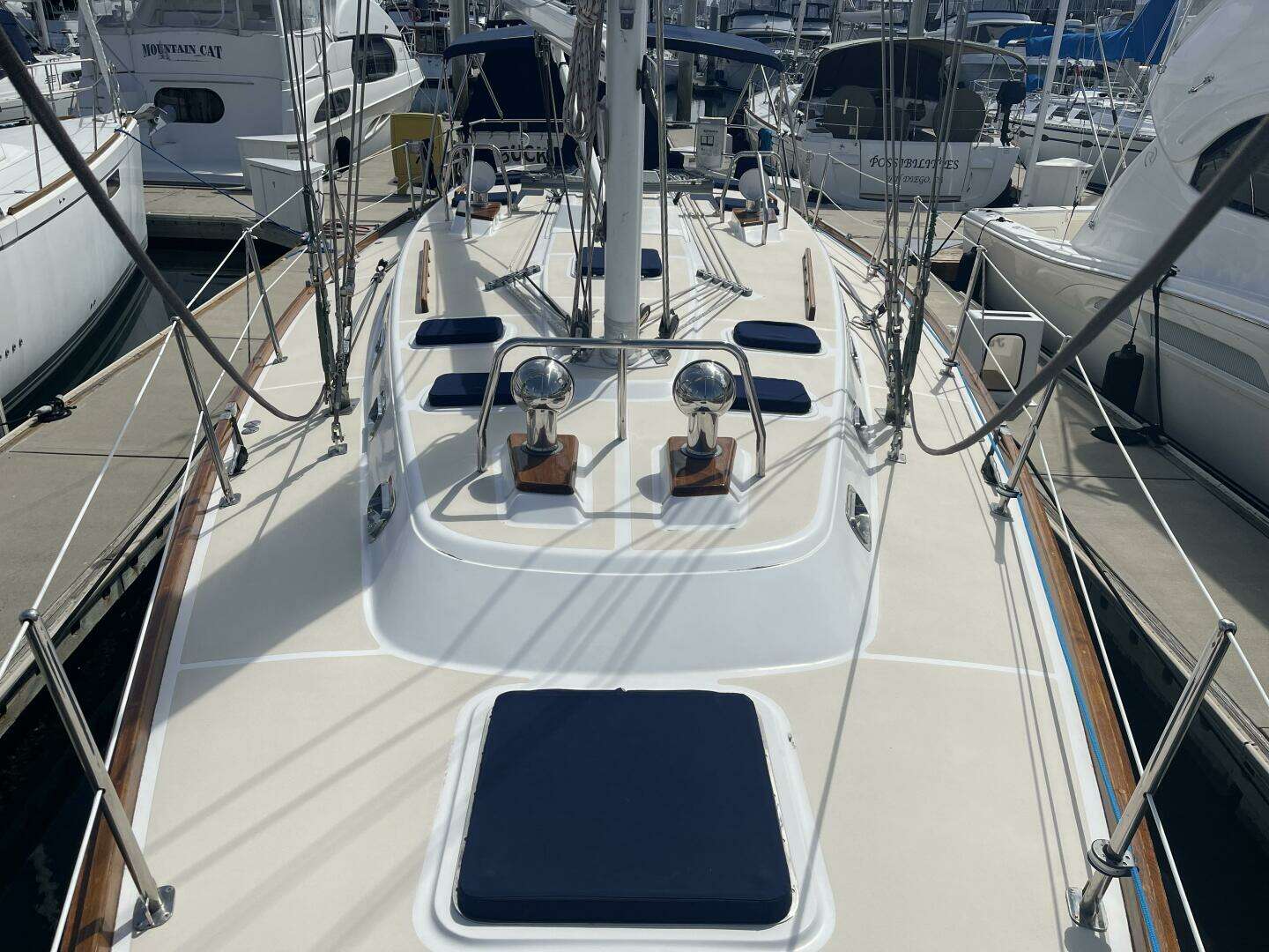 2003 Tartan 4600 - Image 4