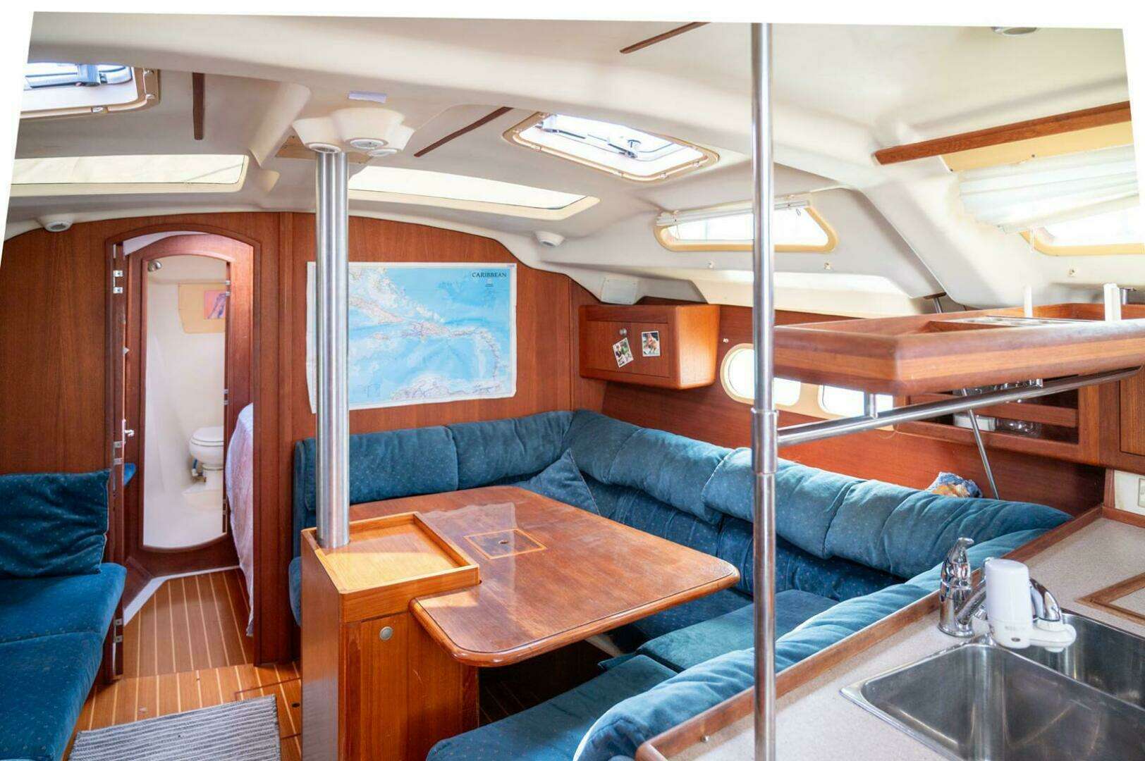 2001 Hunter 410 - Image 10