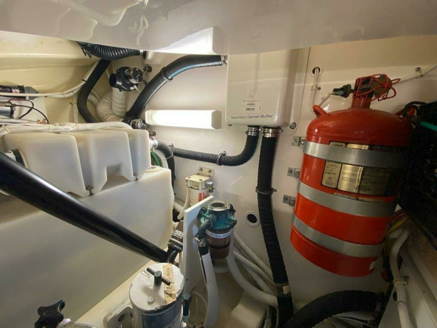 2009 Tiara Yachts 4300 Sovran - Image 50