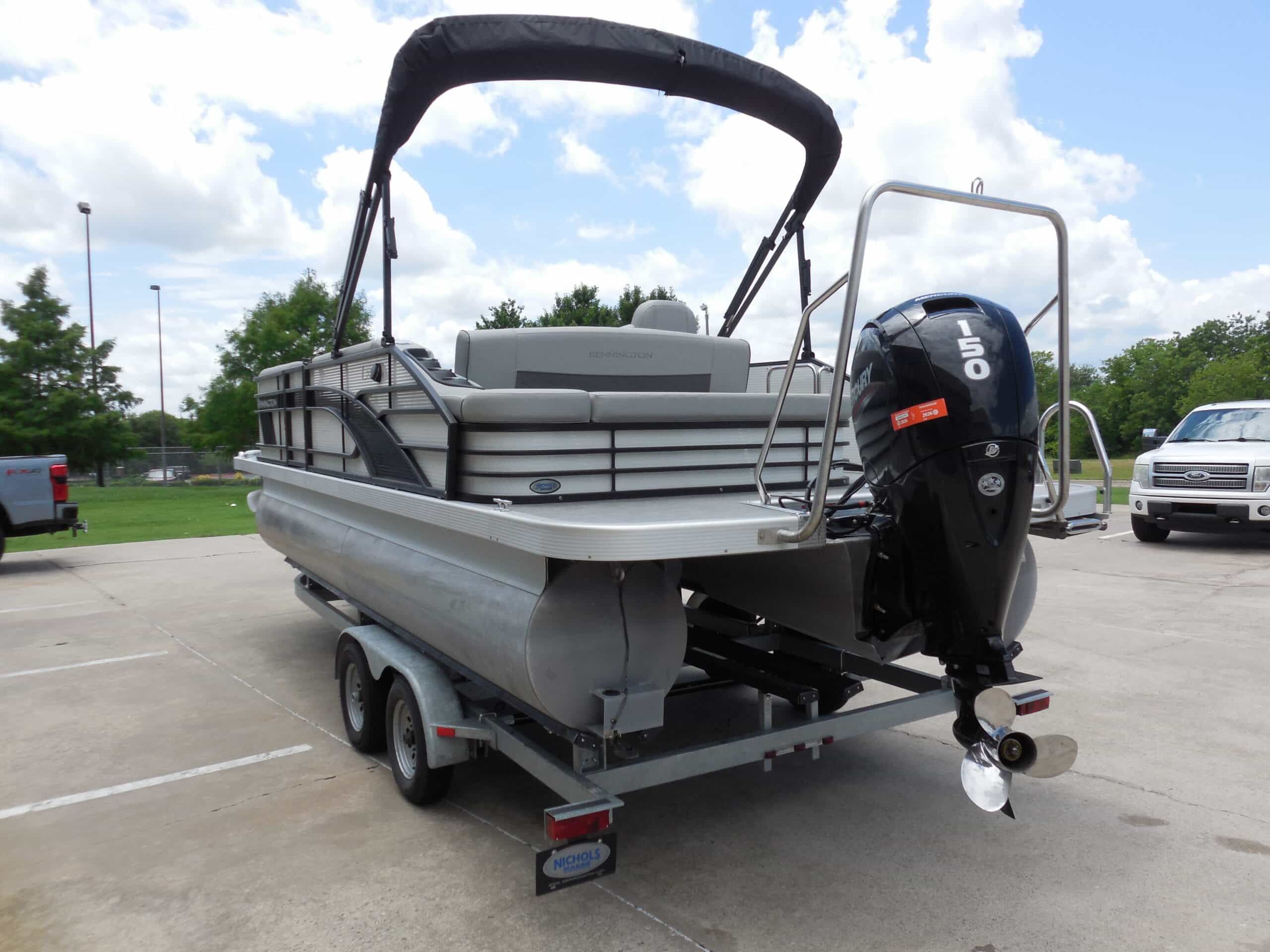 2023 Bennington 22LSB - 5