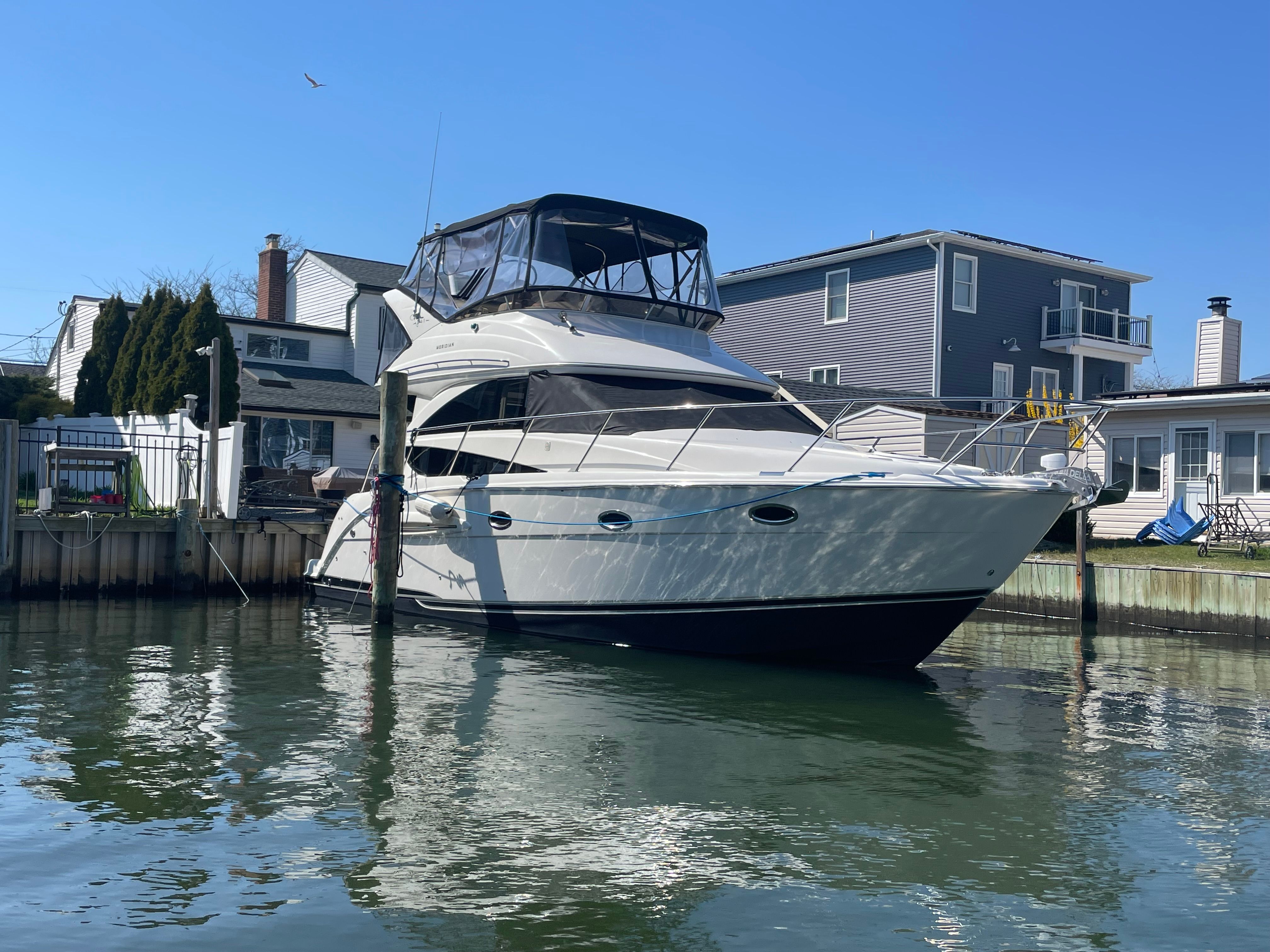 2008 Meridian 341 Sedan - 3