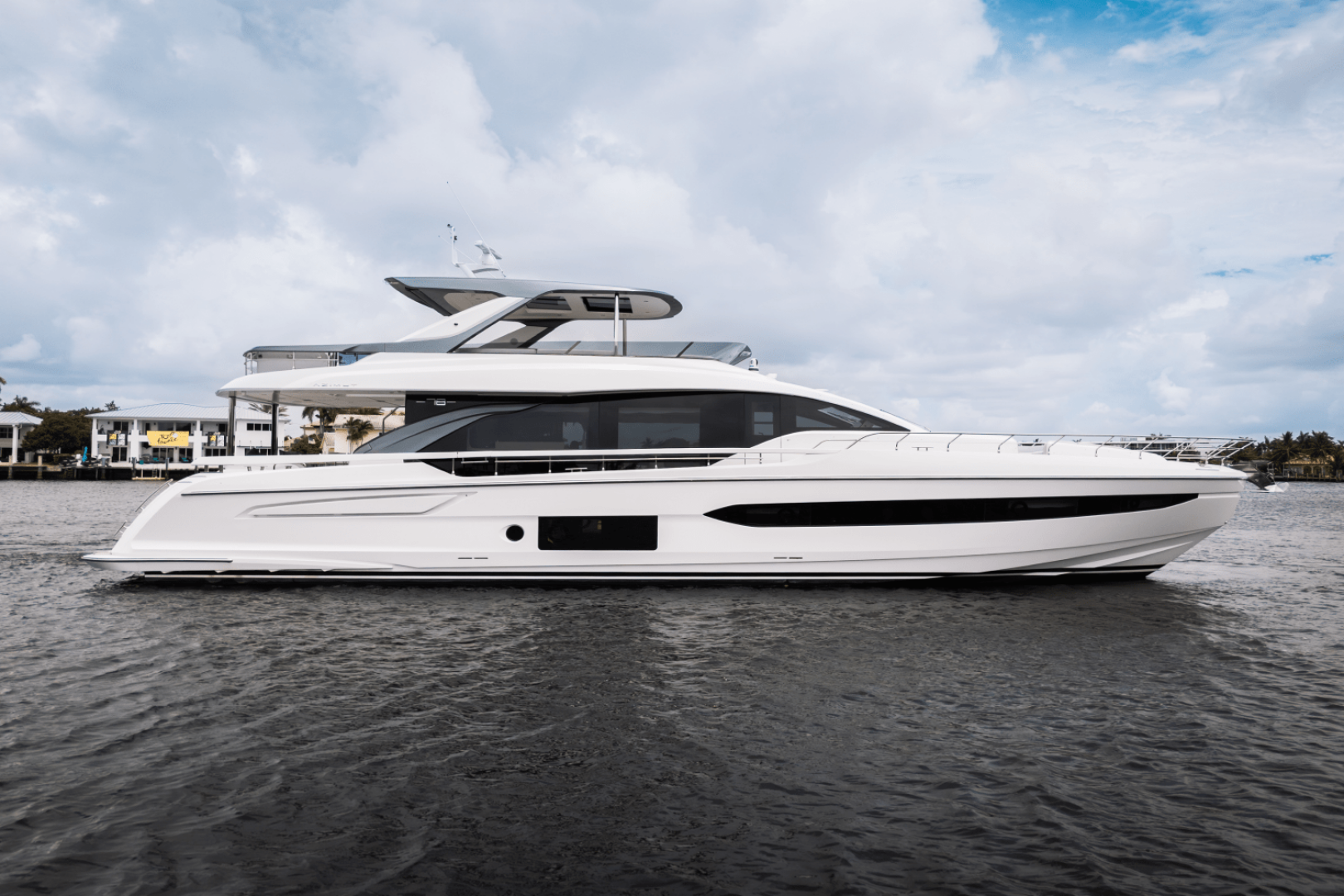 2026 Azimut Fly 78 - Image 8