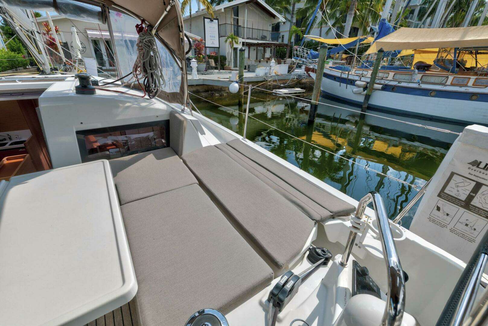 2021 Jeanneau 440 - Image 10