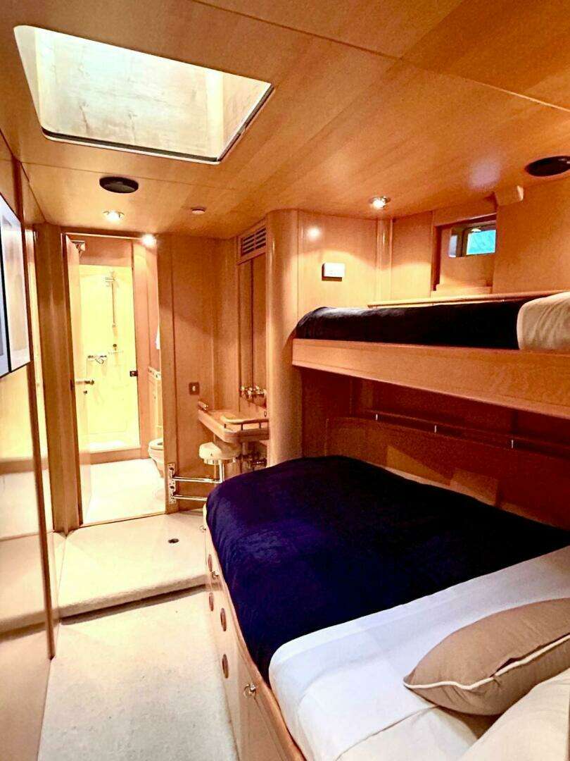 1989 Sensation Yachts — - Image 16