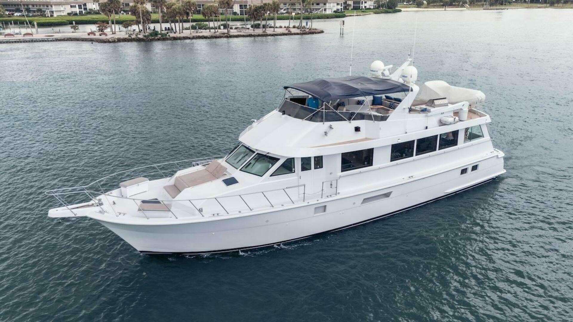 1998 Hatteras Sport Deck - Image 17