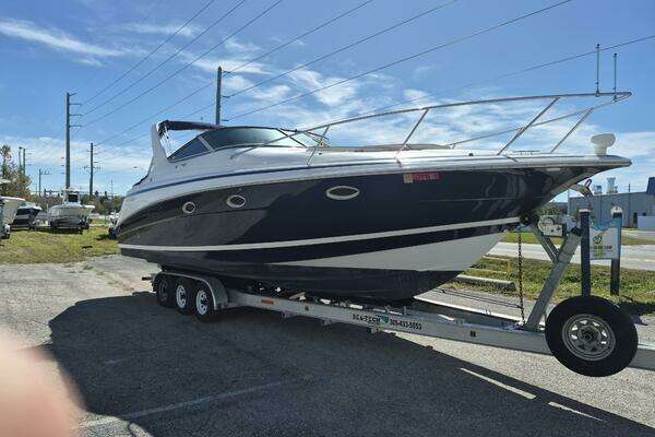 2003 Chris-Craft 328 Express Cruiser