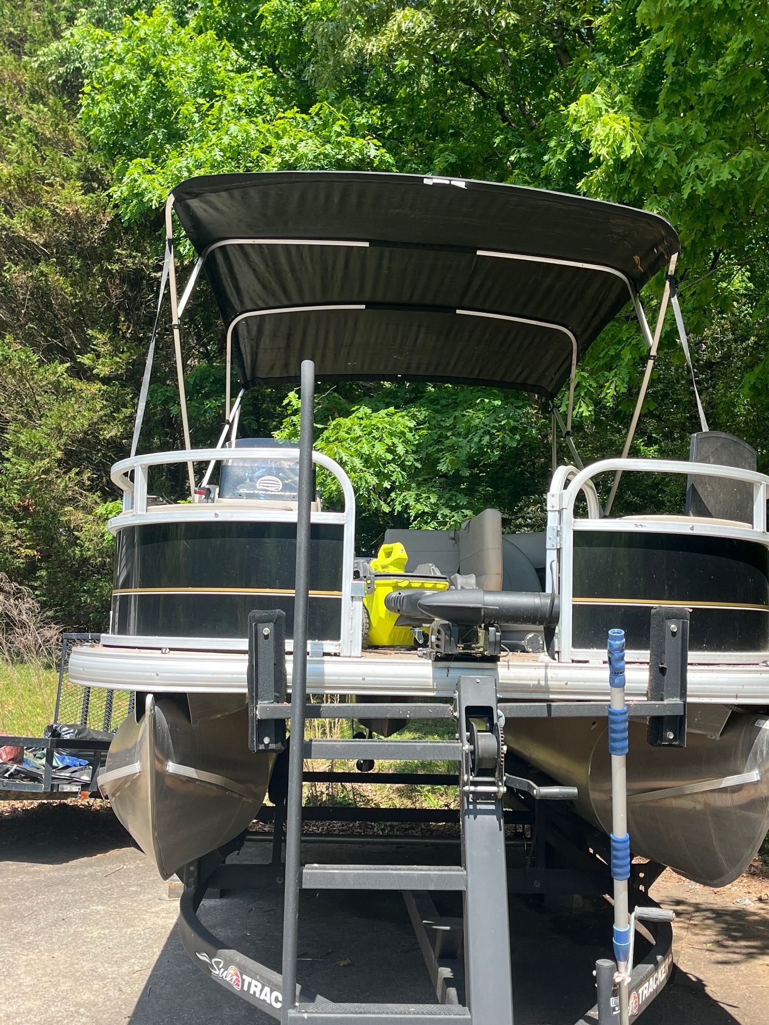 2022 Sun Tracker Bass Buggy 18 DLX - 2