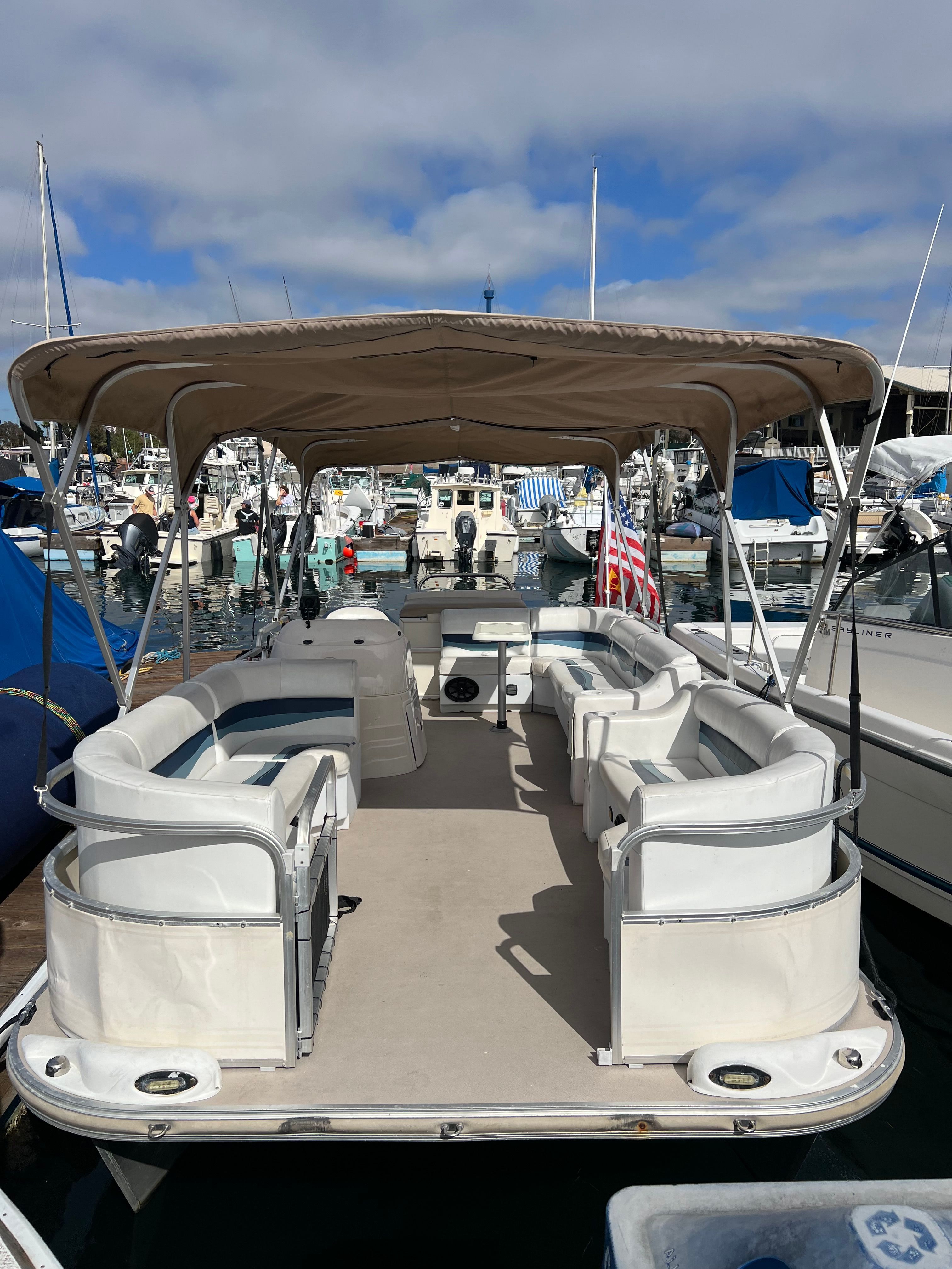 2005 Smoker Craft Sun Chaser LX Cruise 20 - 10