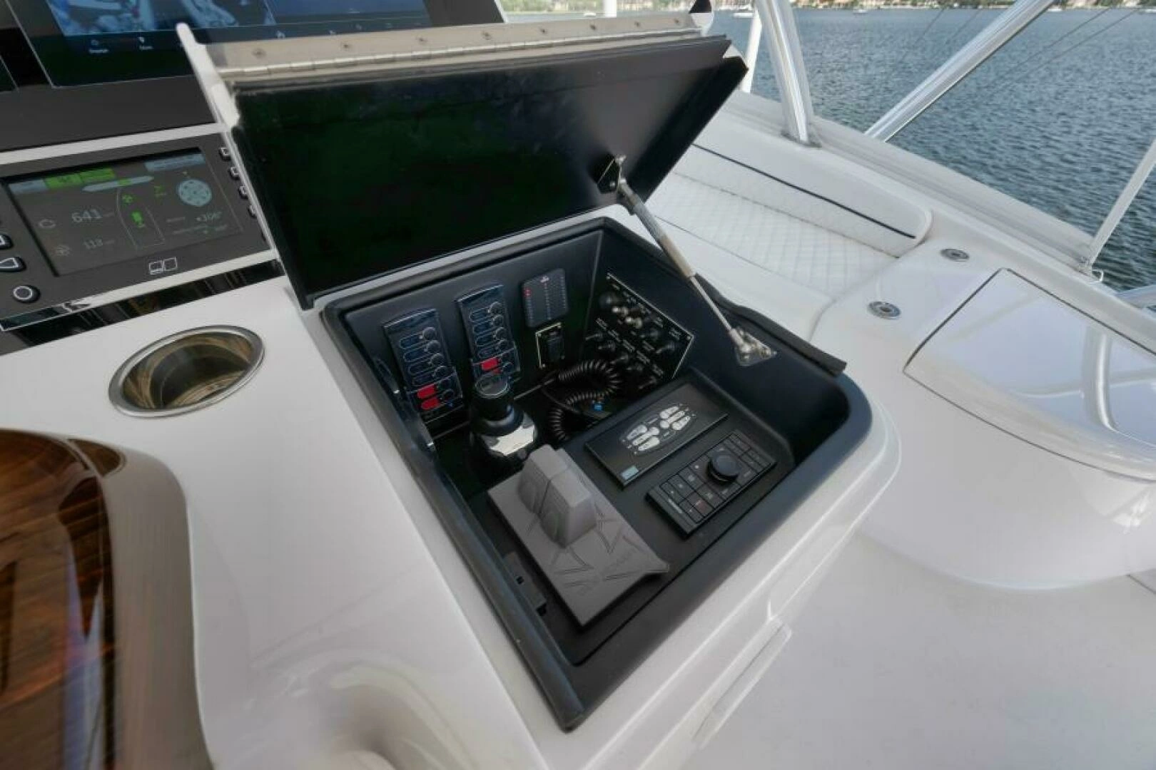 2024 Viking 68 Convertible - Image 51